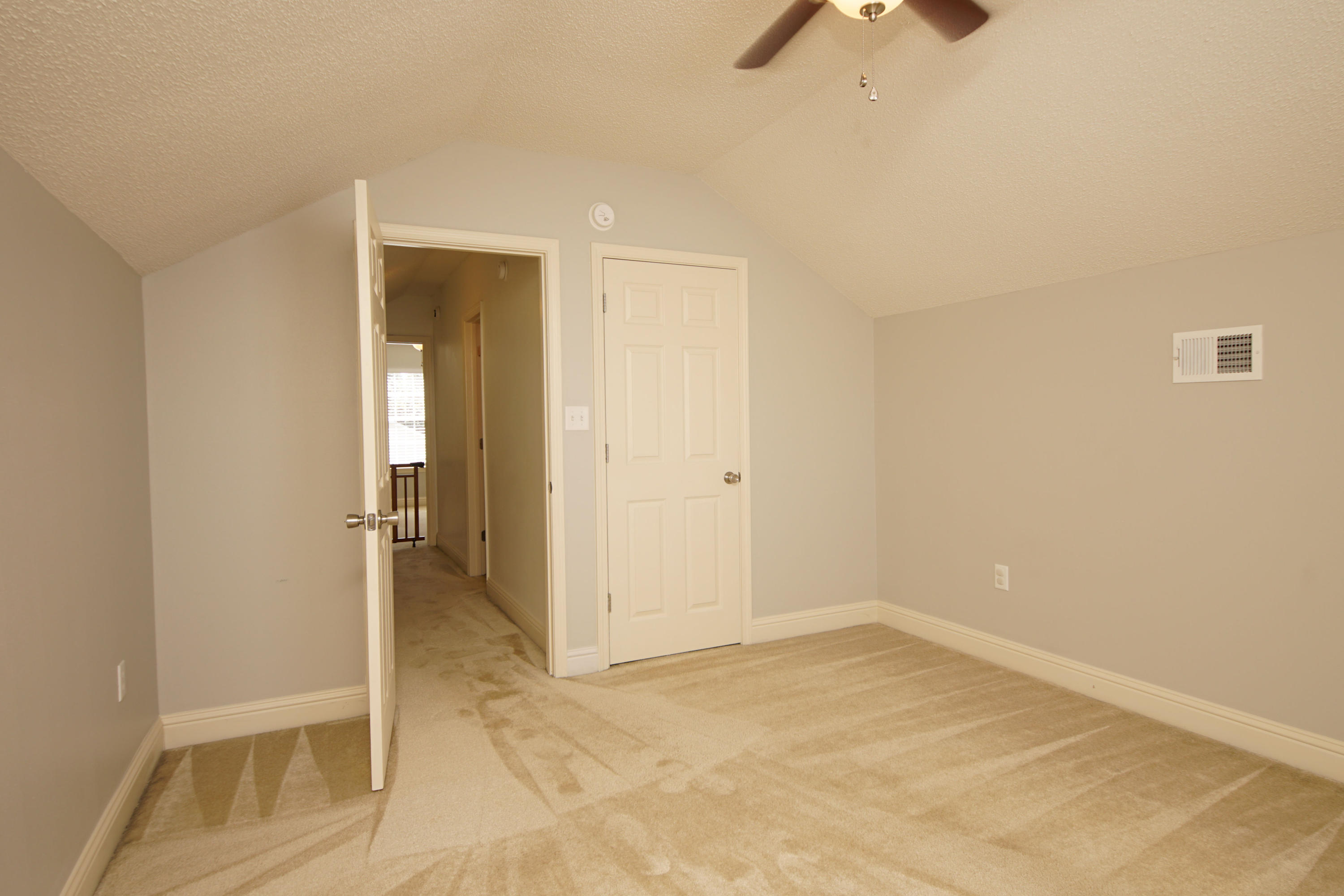 PALM HARBOR MARINA - Residential Lease