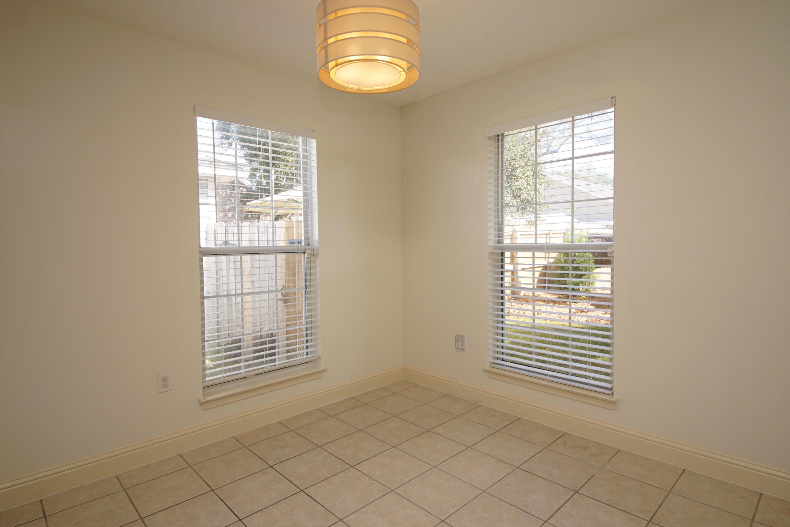 PALM HARBOR MARINA - Residential Lease