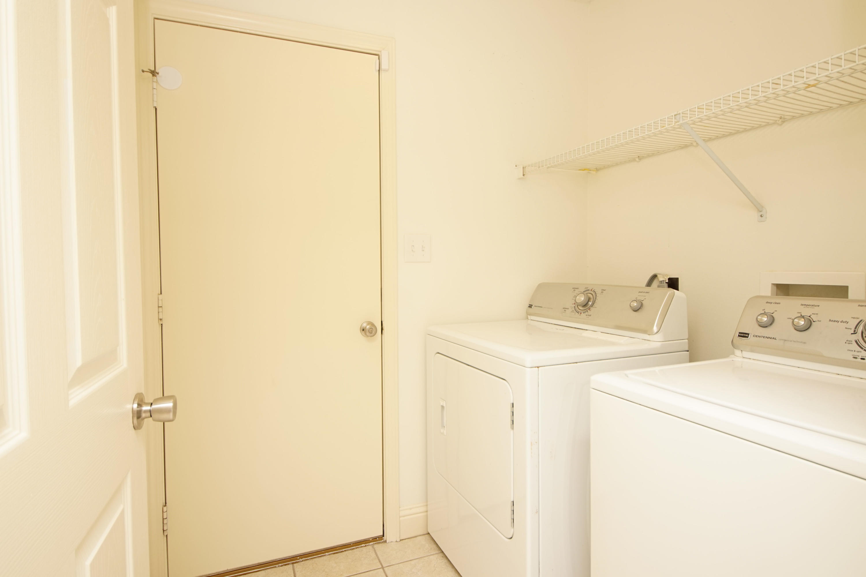 PALM HARBOR MARINA - Residential Lease