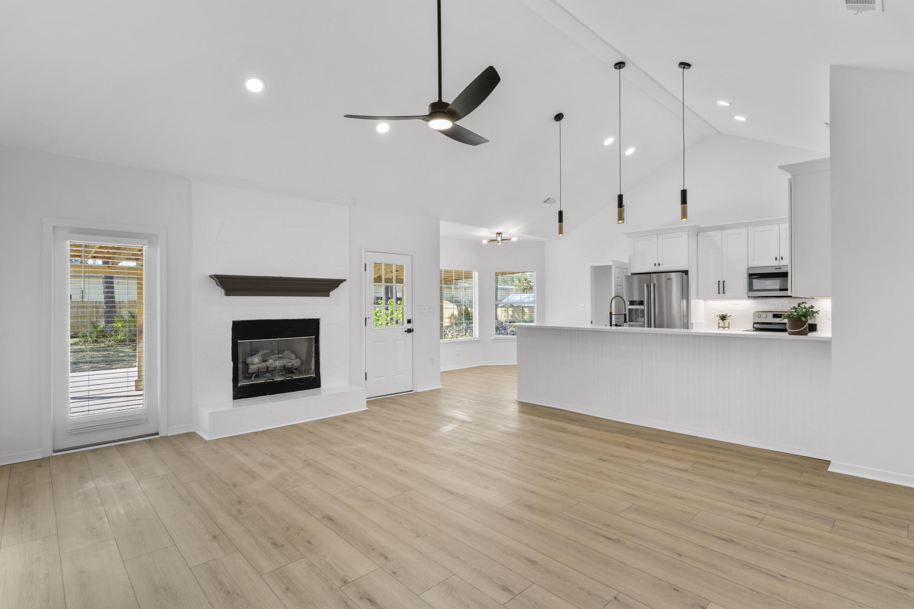CANO ESTATES - Residential