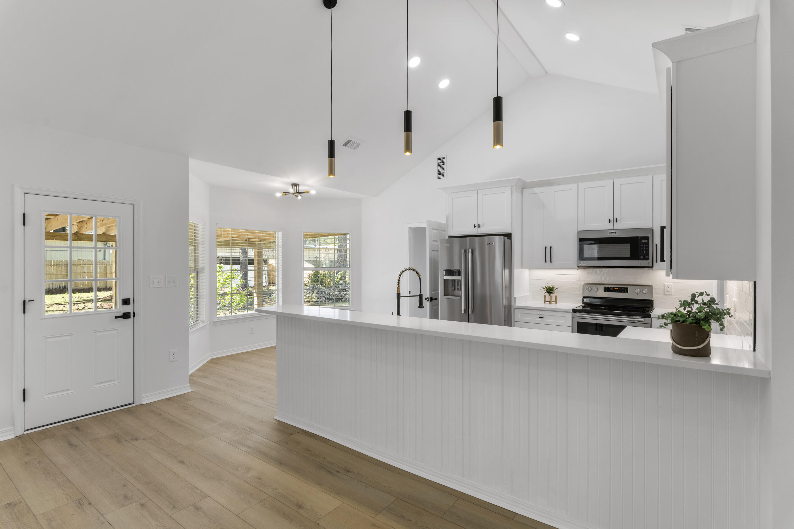 CANO ESTATES - Residential