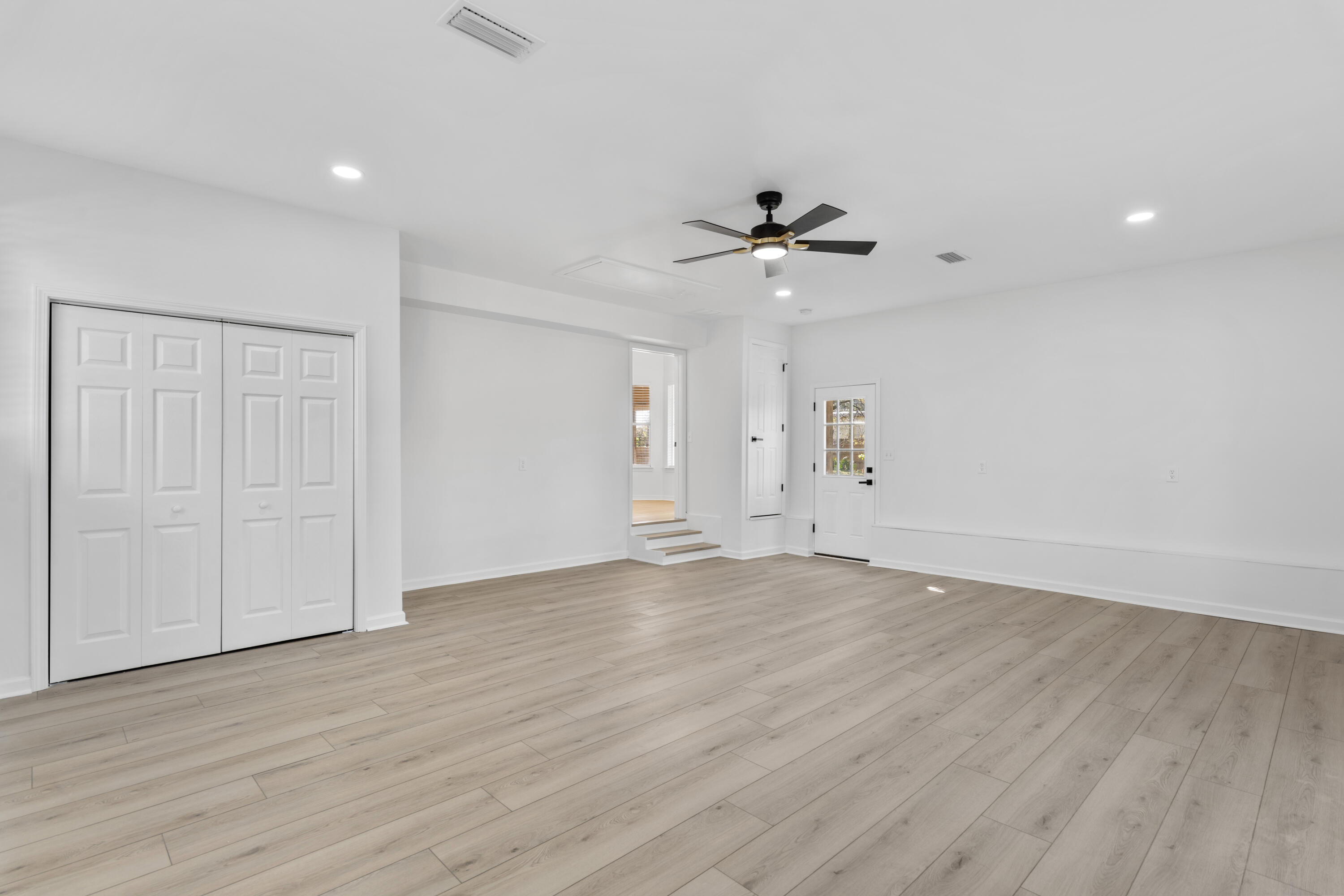 CANO ESTATES - Residential