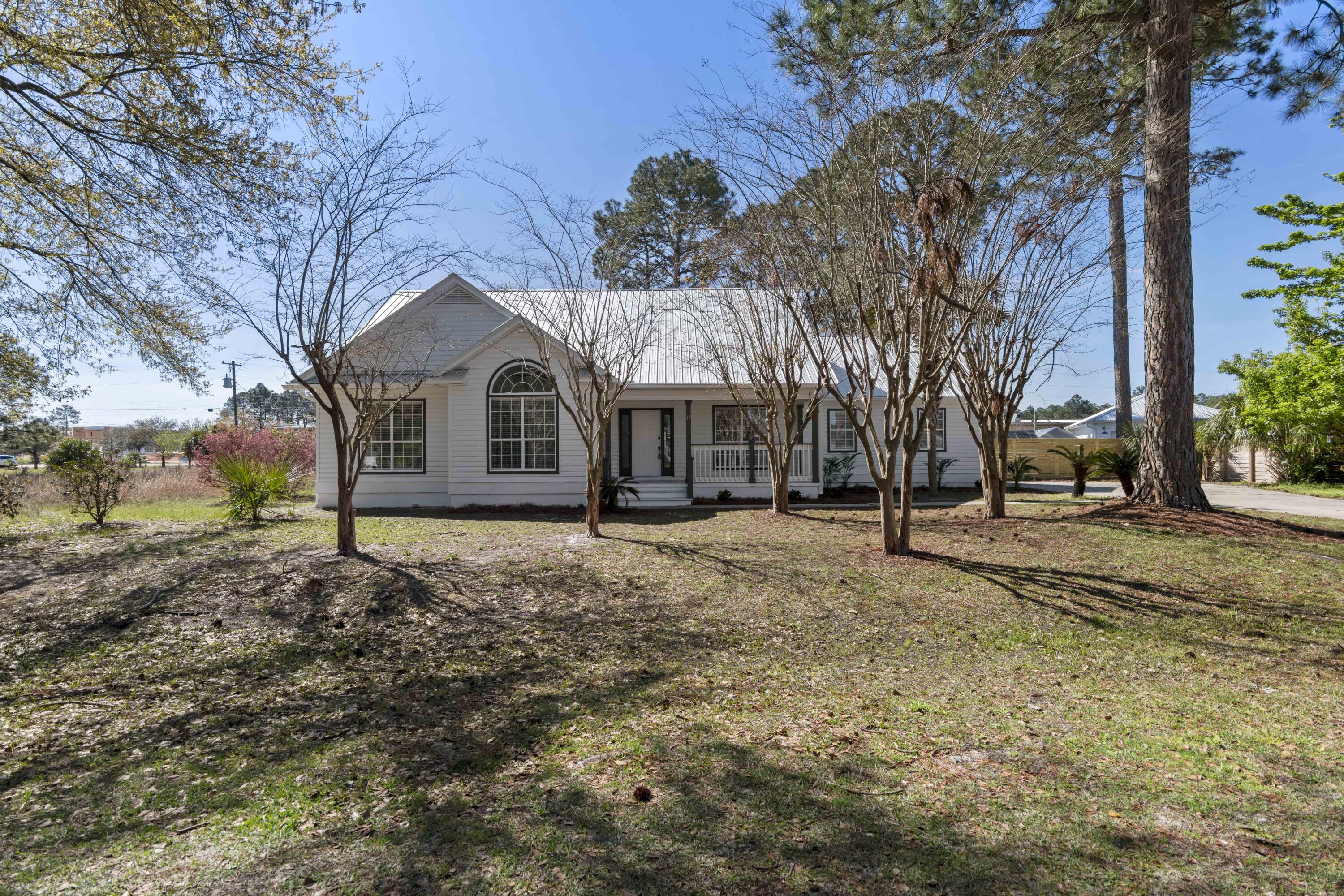 CANO ESTATES - Residential