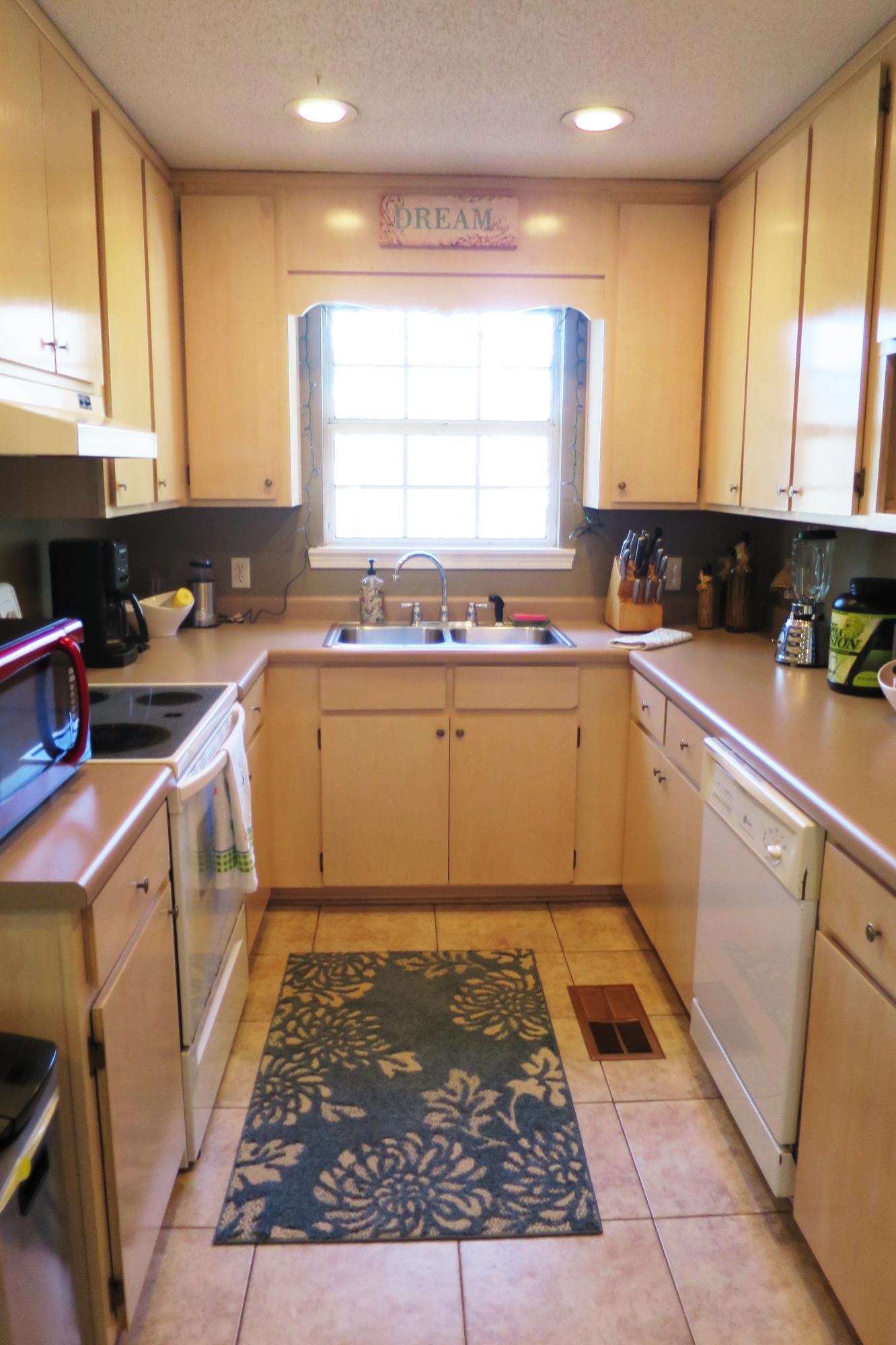 GULFVIEW HEIGHTS - Residential Lease