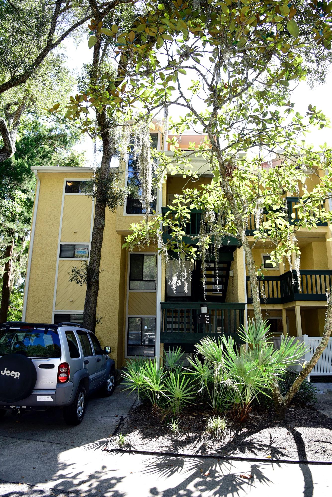 This property  consists on two separate units 
 Unit 1 is a one bedroom apartment with full kitchen including breakfast bar, great room, large bedroom, full bath and washer and dryer included.  Unit 1A is a one room efficiency with small kitchen, living/bedroom combo and adjoining bath.  Magnificent views from both waterfront condos overlooking the Cove & Marina at Bluewater Bay. Both units have balconies. Ground floor convenience makes this property a rare find. Great location near the Marina and restaurant. Unit 1 is vacant and Unit 1A is leased until 5/31/2021.