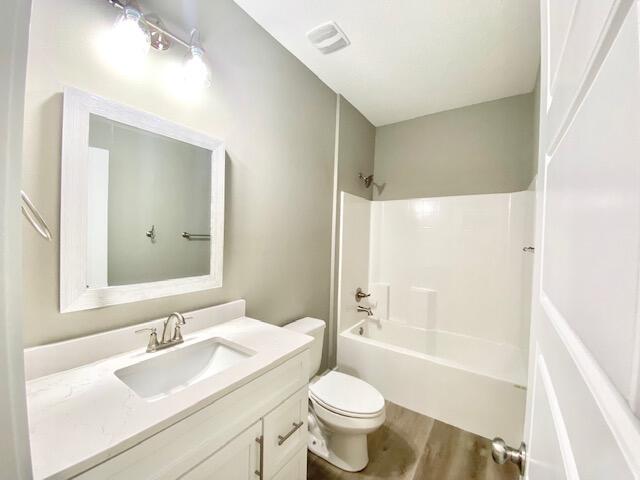 MH NICE & VALP - Residential Lease