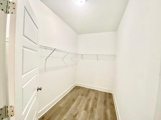 MH NICE & VALP - Residential Lease