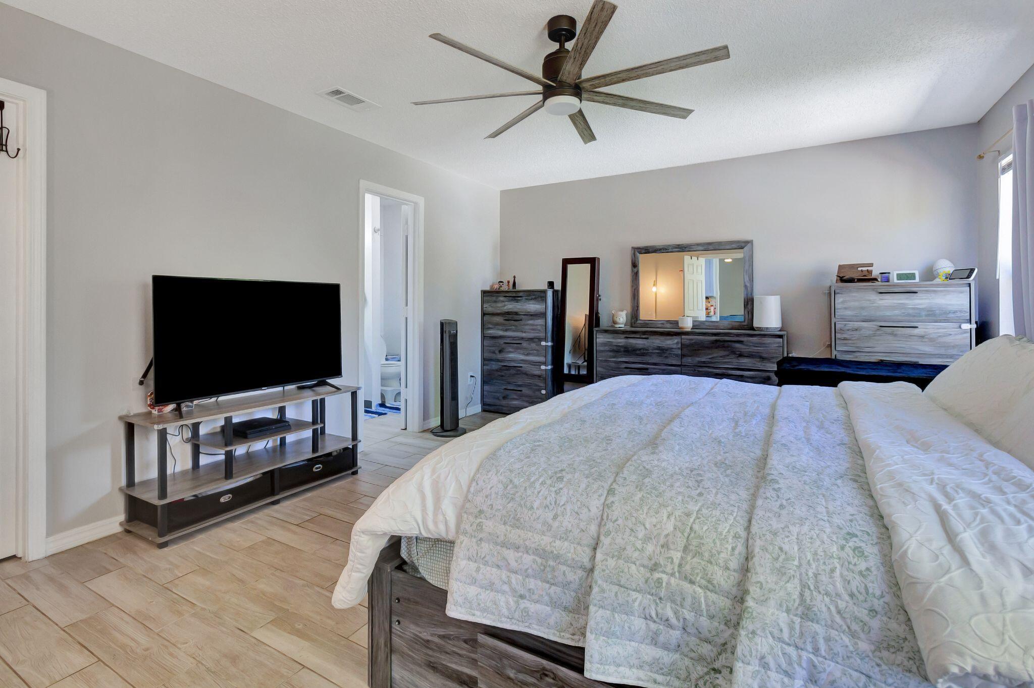 COUNTRYVIEW ESTATES - Residential Lease