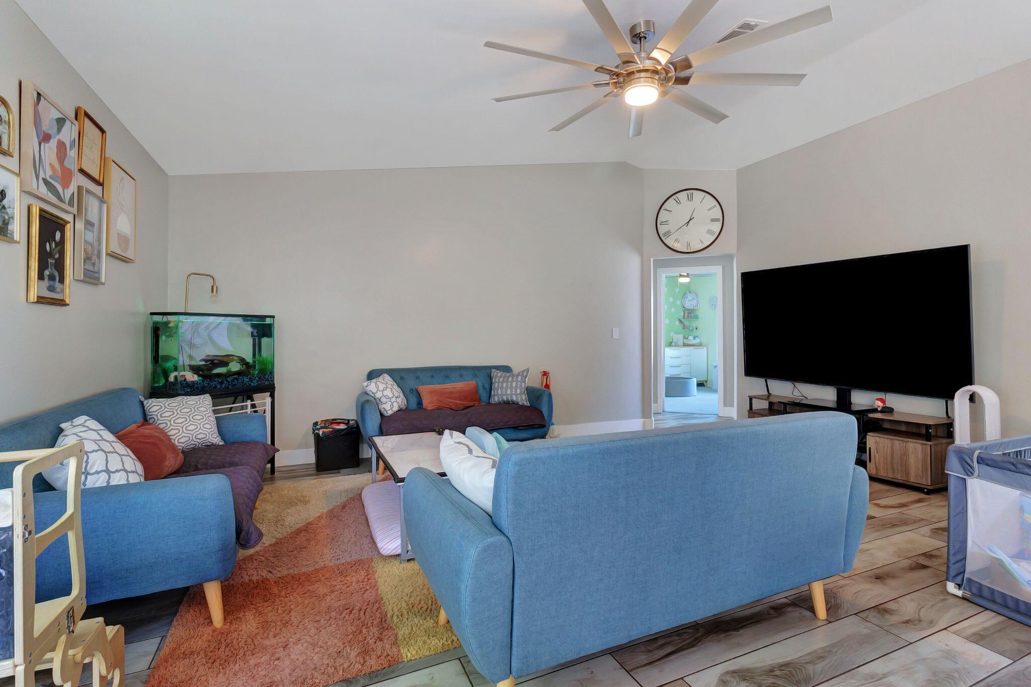 COUNTRYVIEW ESTATES - Residential Lease