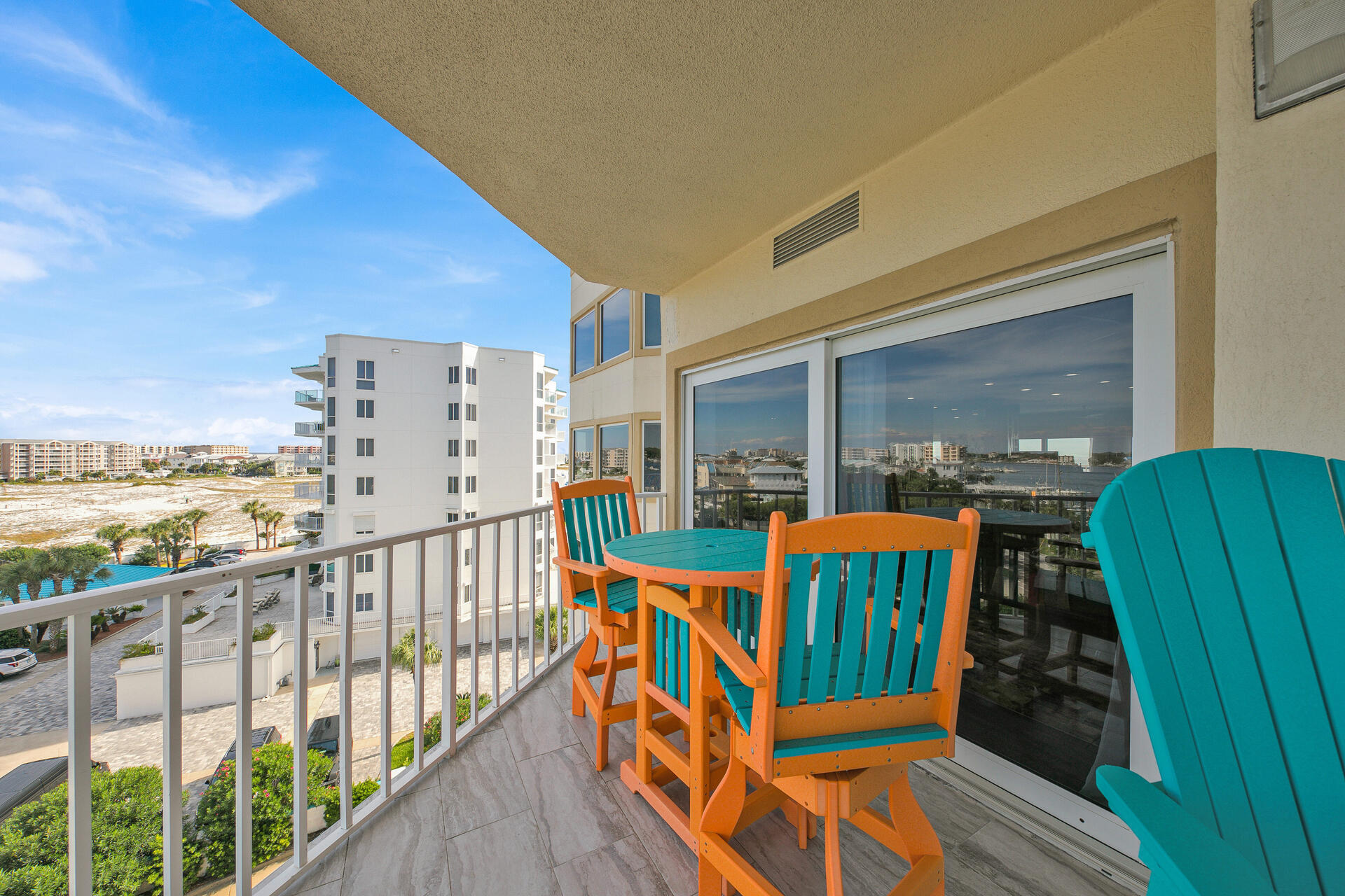 WATERVIEW TOWERS PH 2 - Residential