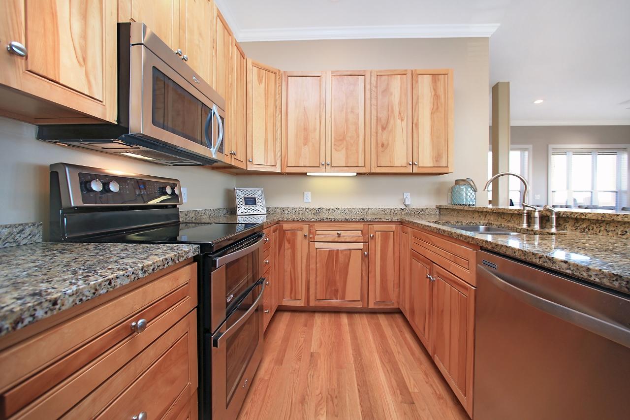 GRAYTON BEACH - Residential