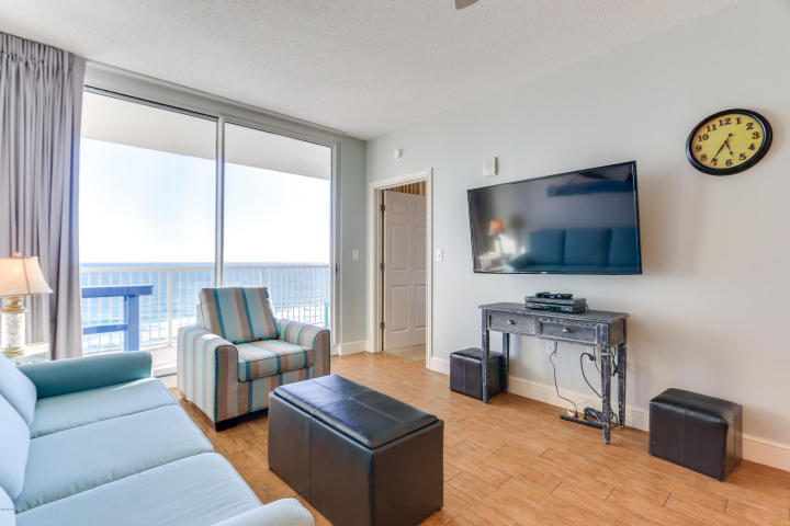 MAJESTIC BEACH TOWERS II - Residential