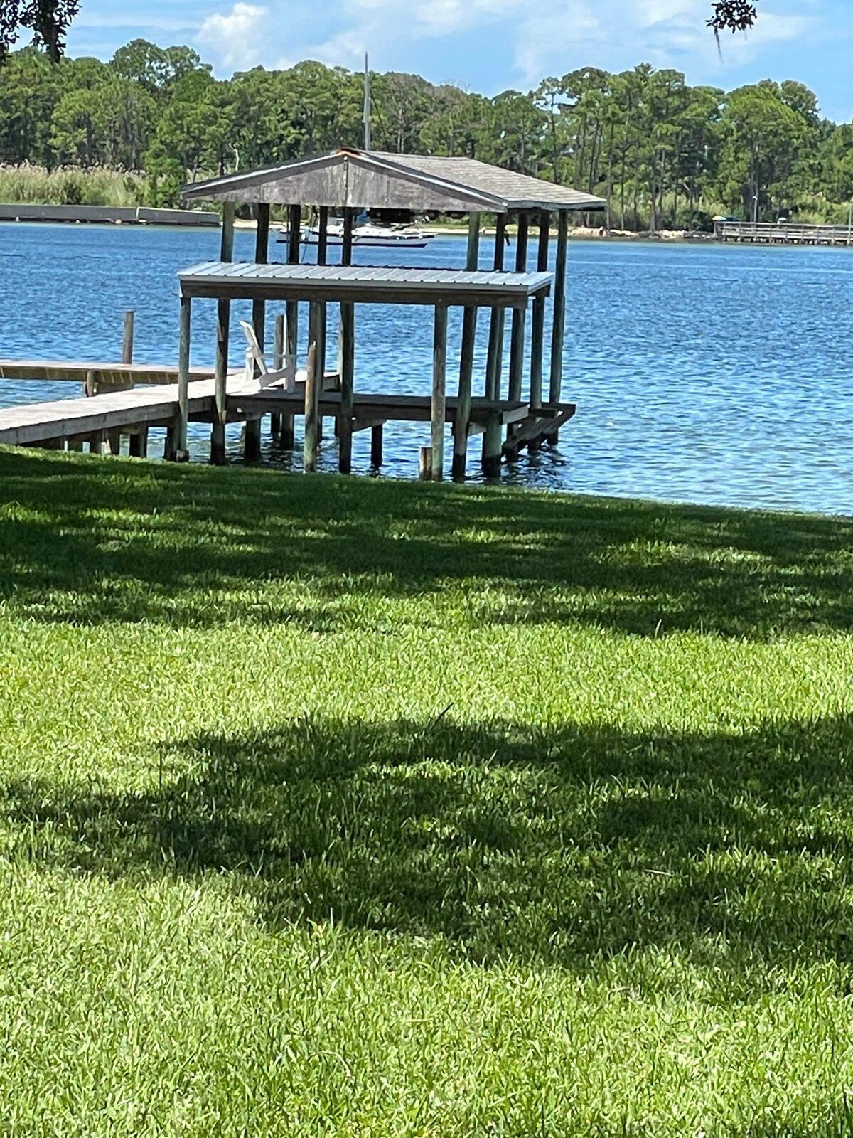Cobbs Point - Residential