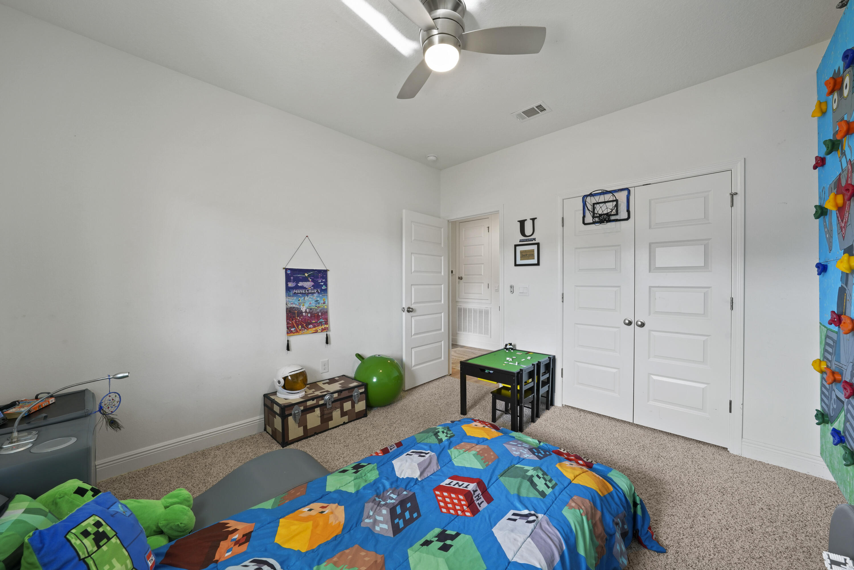 LAKEVIEW S/D - Residential