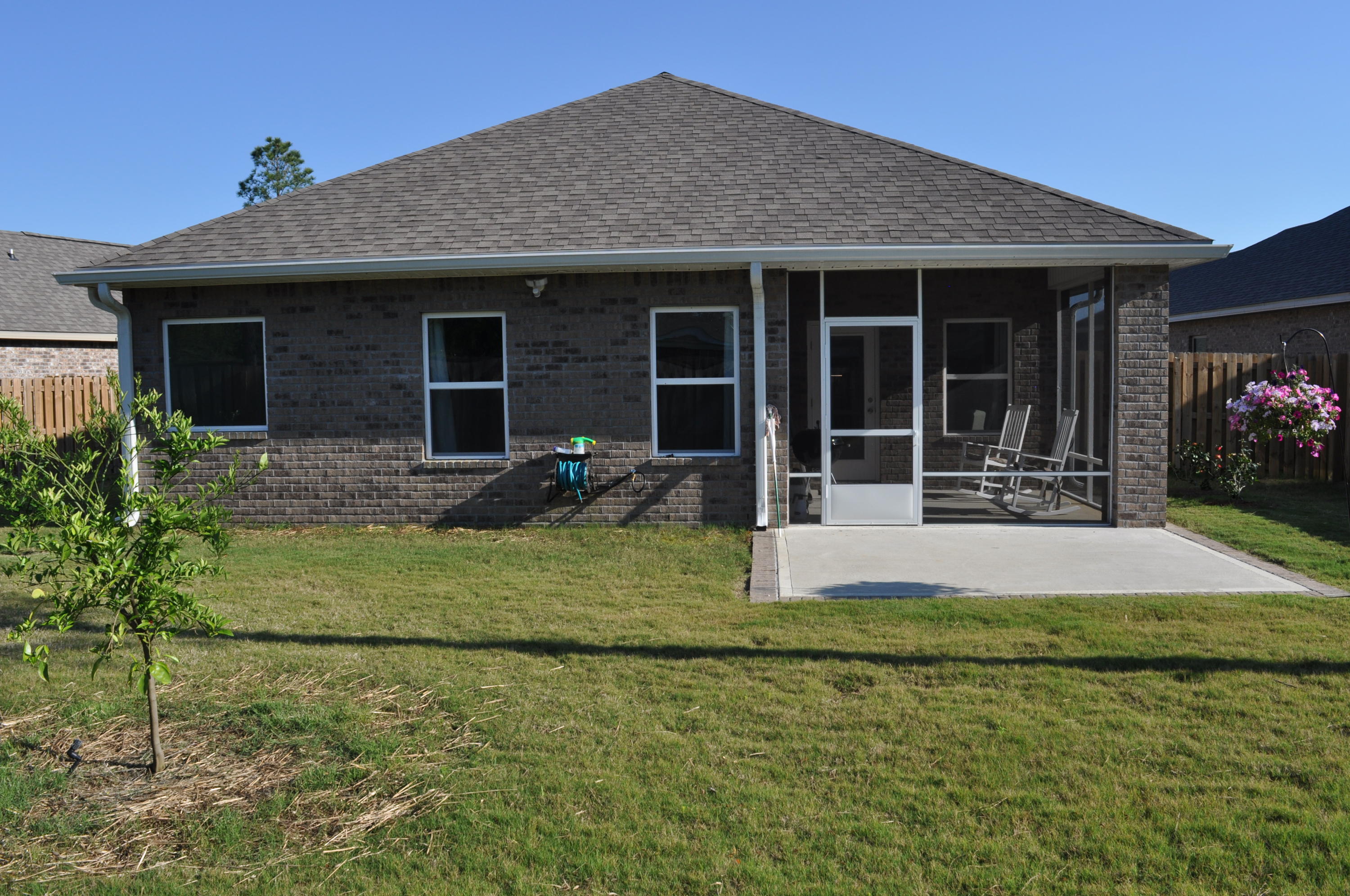 HAMMOCK BAY - Residential Lease