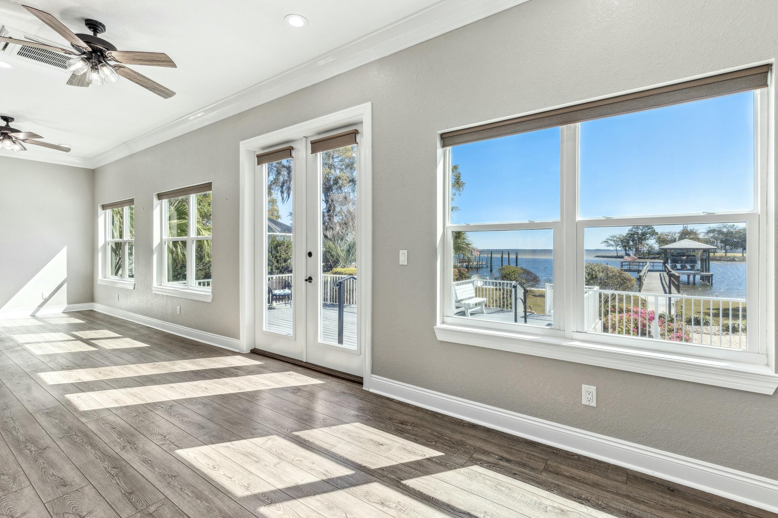 FISCHERS LANDING - Residential