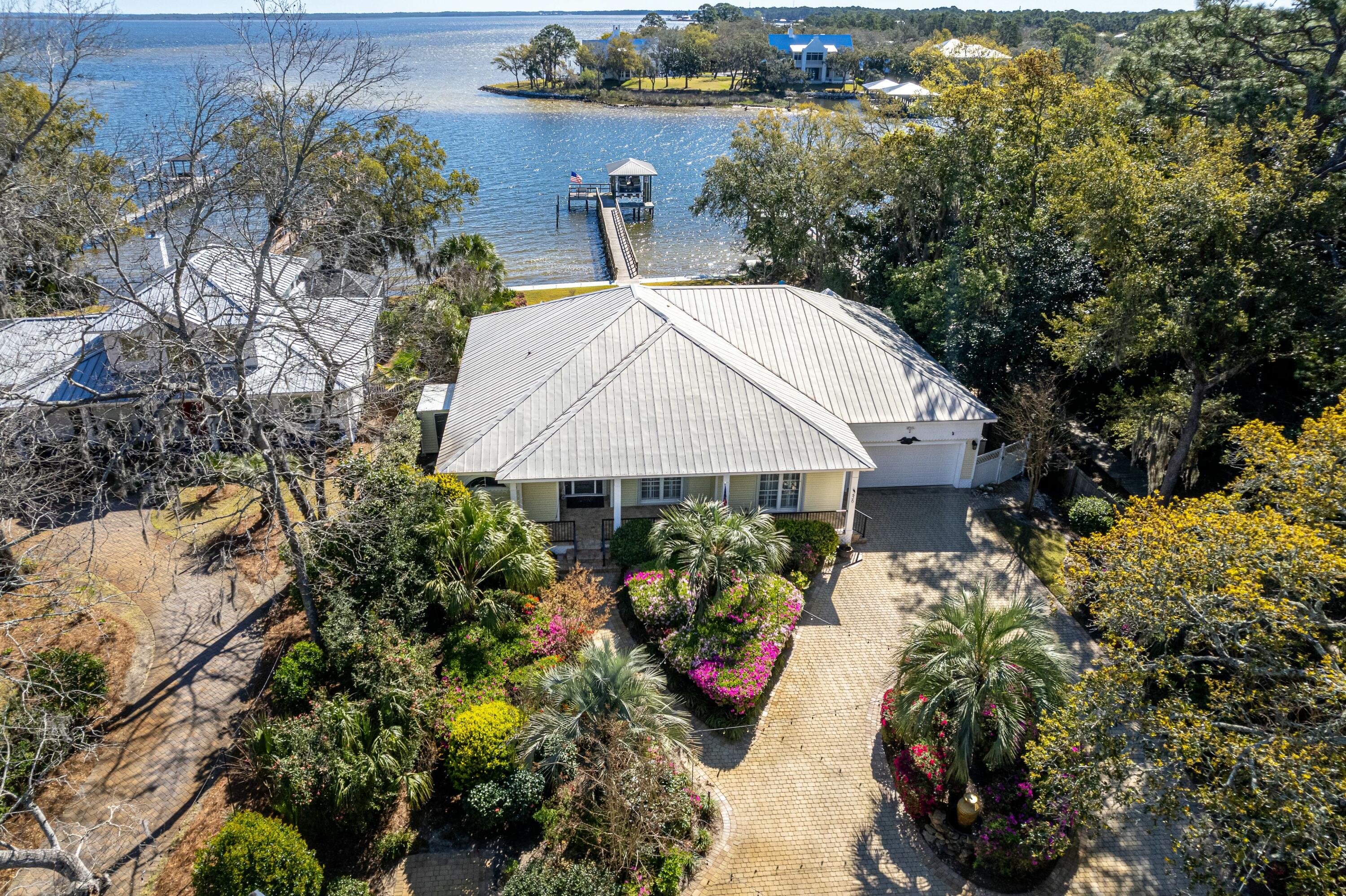 FISCHERS LANDING - Residential