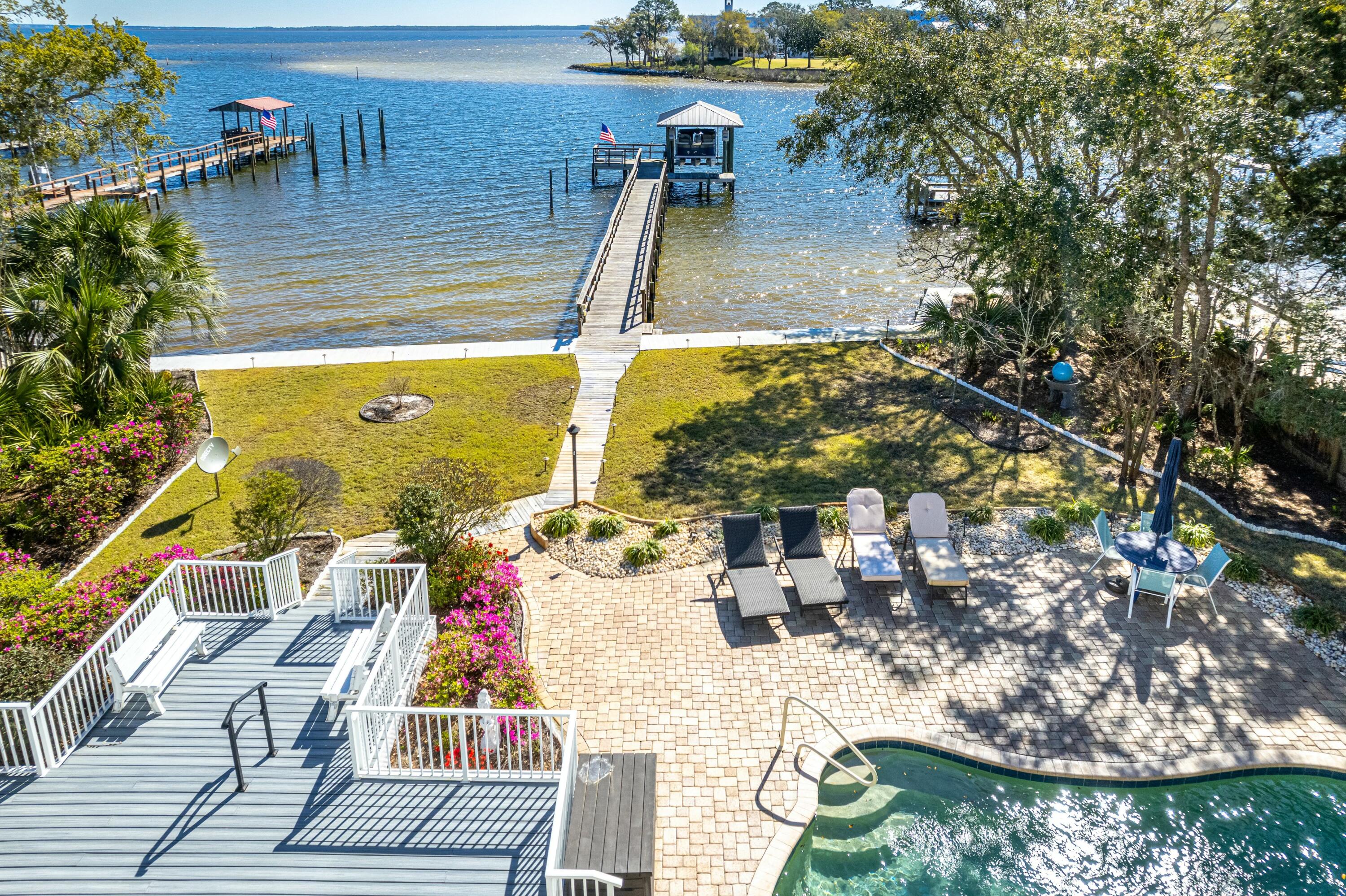 FISCHERS LANDING - Residential