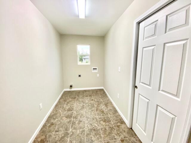 OAKWOOD HILLS UNIT 3 - Residential Lease