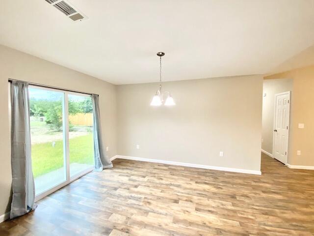 OAKWOOD HILLS UNIT 3 - Residential Lease