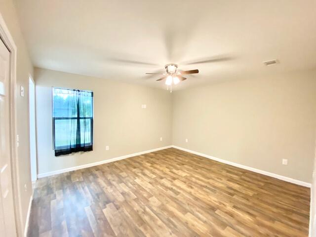 OAKWOOD HILLS UNIT 3 - Residential Lease