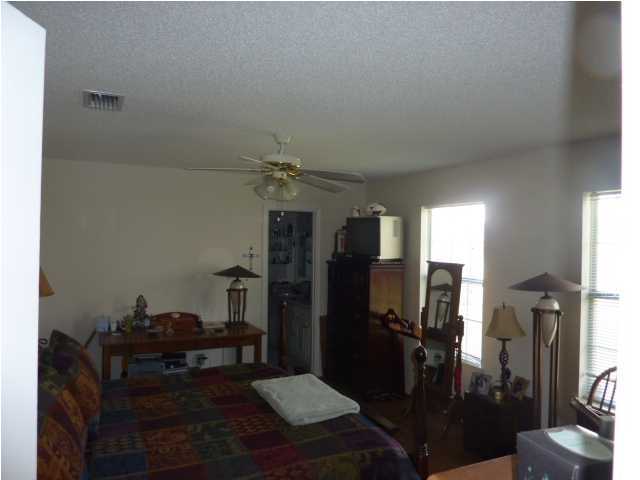 SOUTHERN PINES - Residential Lease