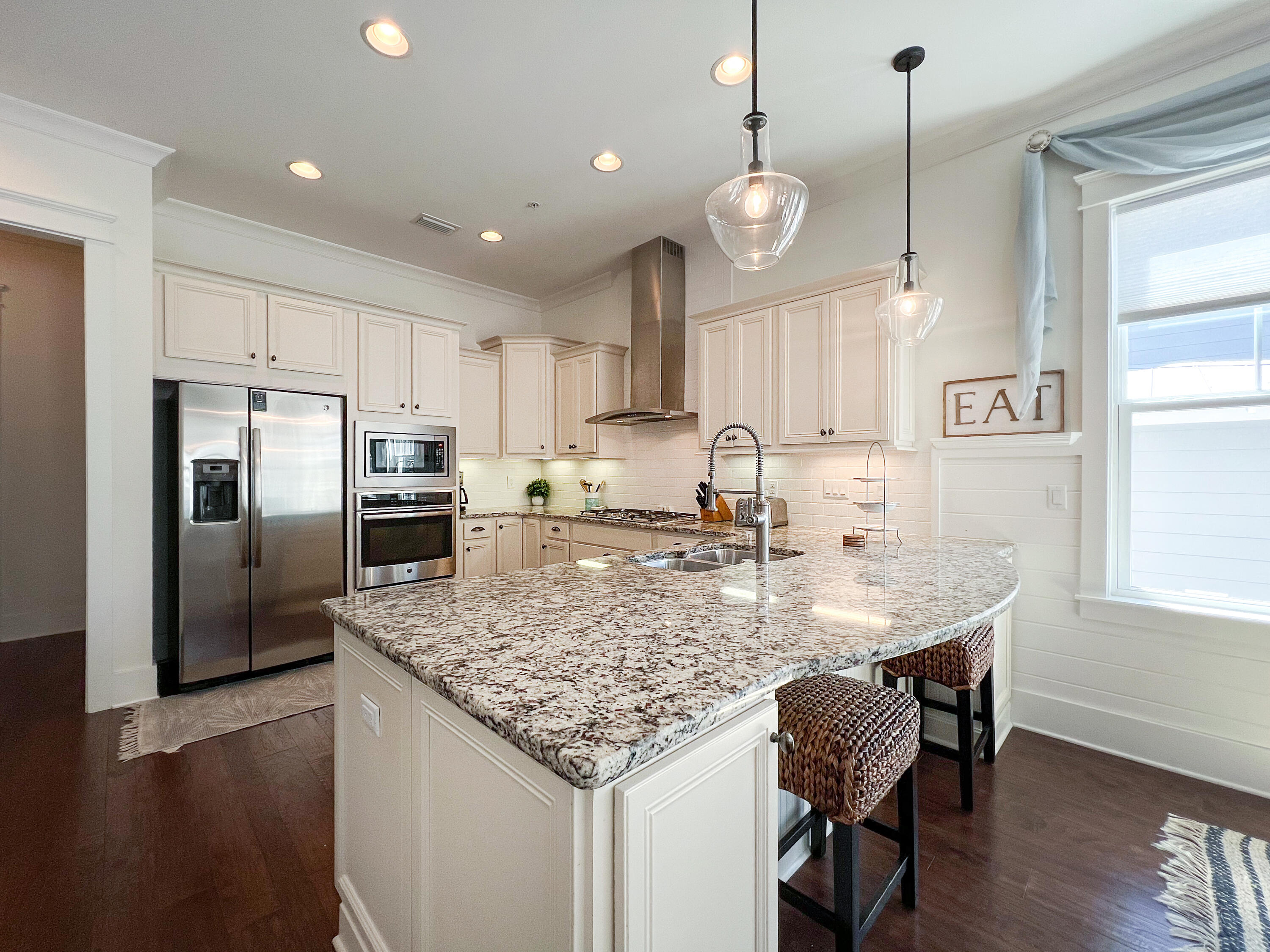 HIGHLAND PARKS - Residential