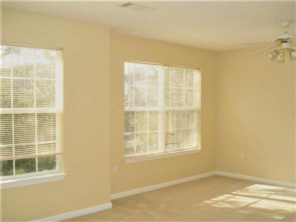 ROLLING PINES - Residential Lease