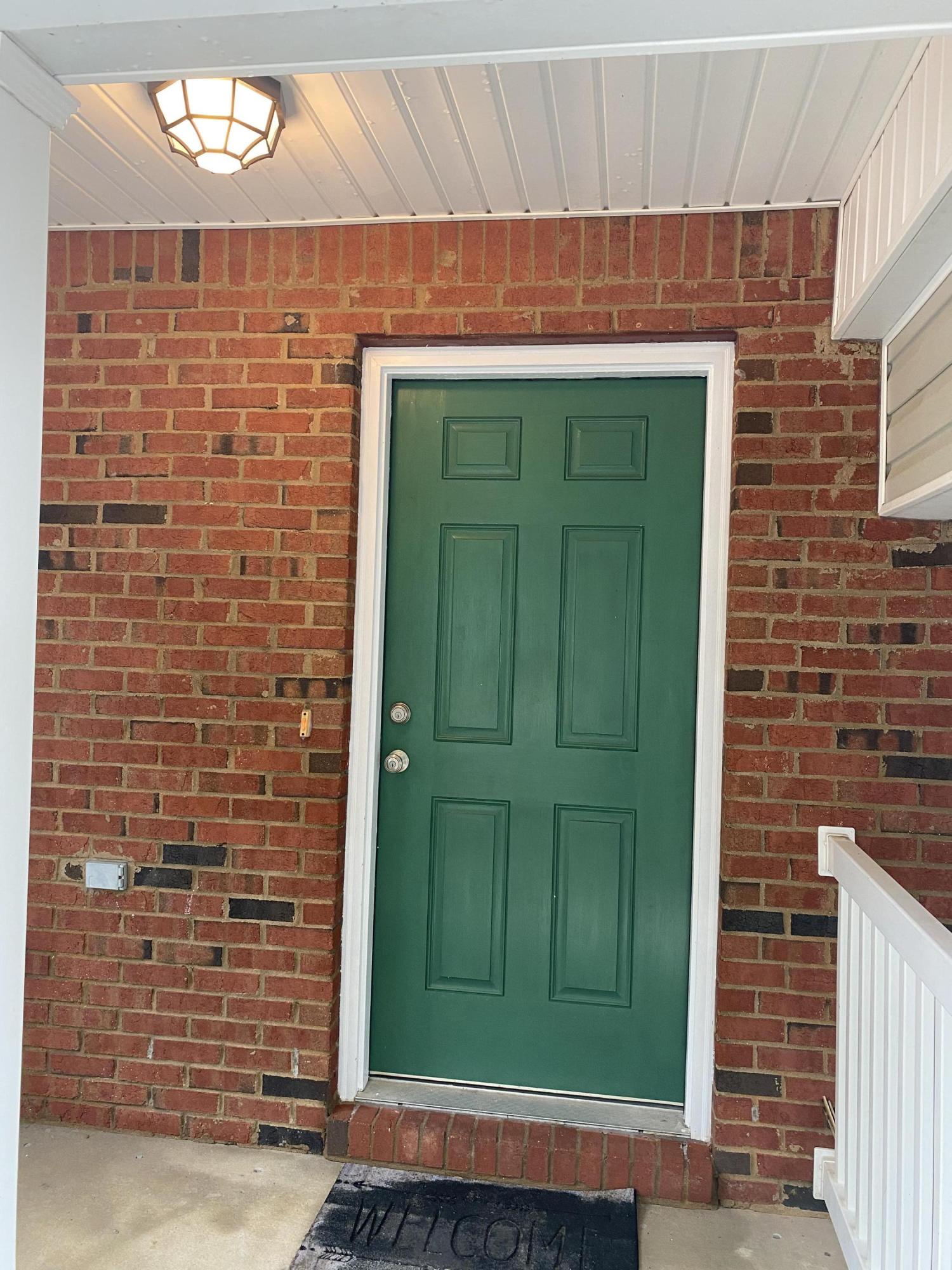 ROLLING PINES - Residential Lease