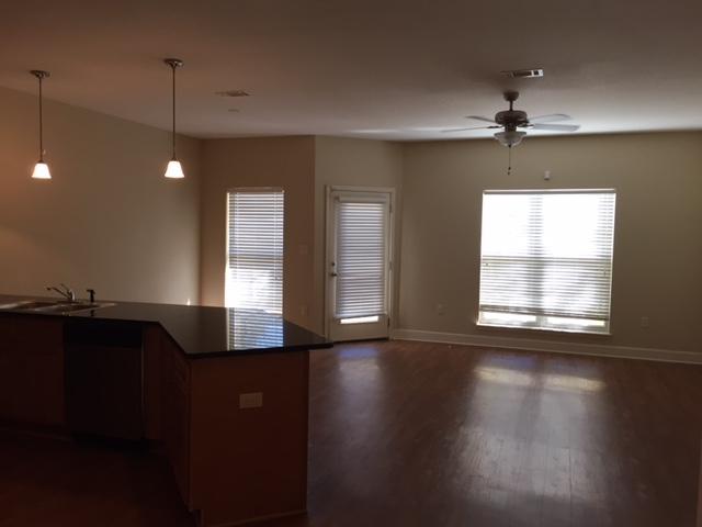 ARBOR LAKE PHASE II - Residential Lease