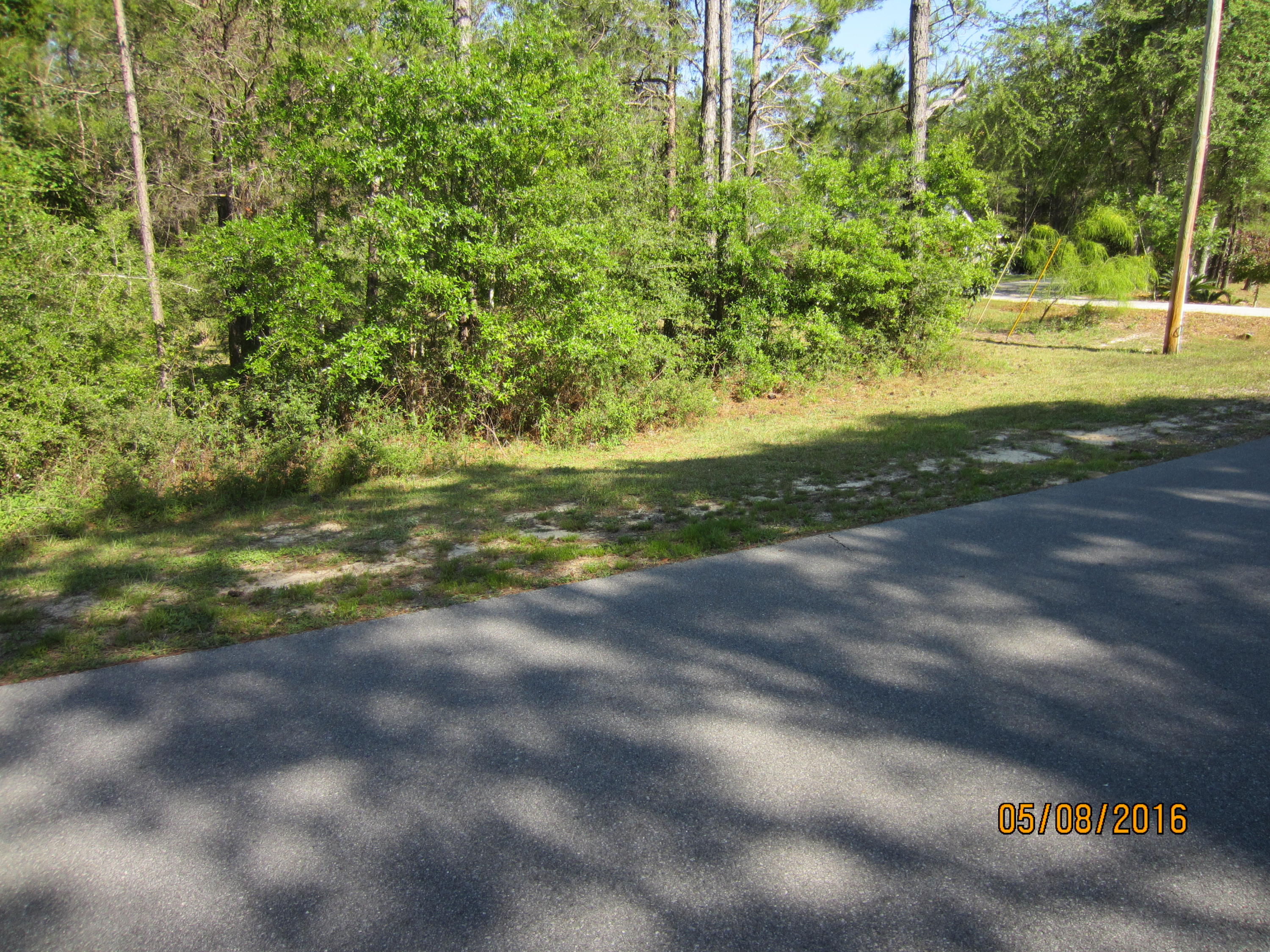 CREEKSIDE - Land