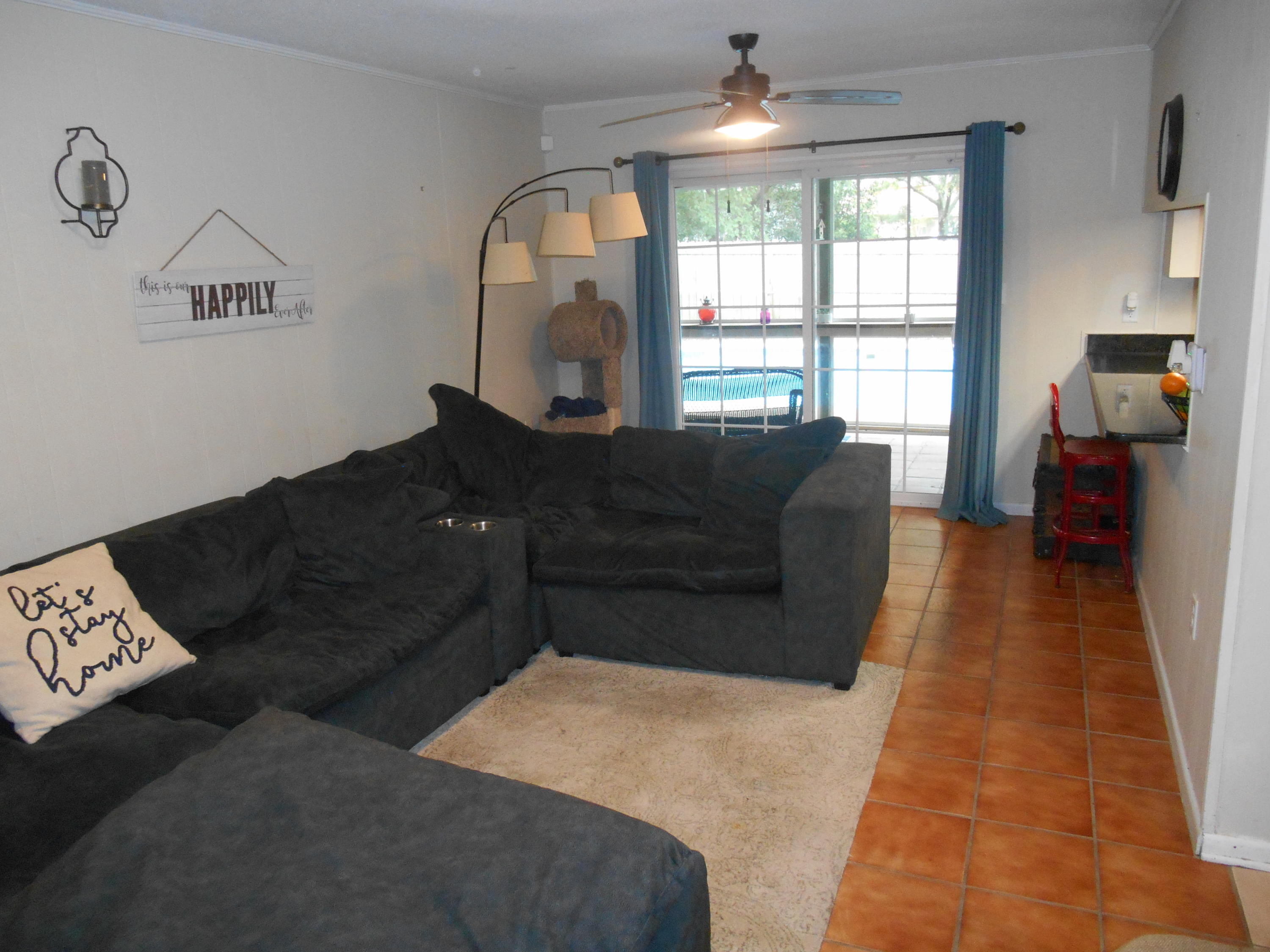 Kenwood S/D 3rd - Residential