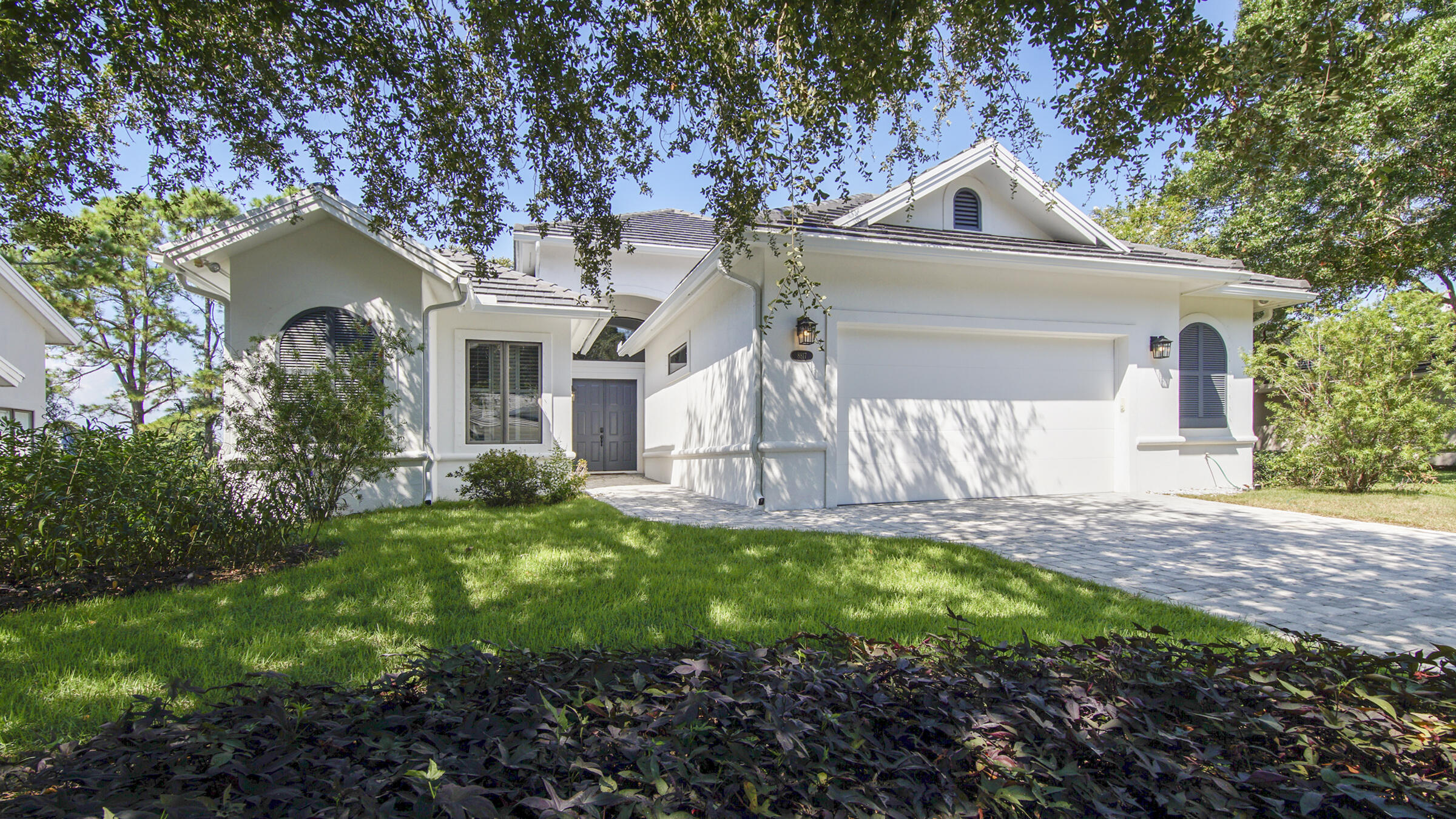 Rare opportunity to live/own in the highly sought-after SAINT ANDREWS community located in the Sandestin Resort.  This non-rental subdivision is known for it's peace and tranquility while being optimally located just mere steps away from Baytowne Wharf dining, shopping and entertainment.  Within close proximity is the recently constructed PHIL HUMMEL AQUATICS CENTER which showcases a heated pool that can be accessed year-round.  A fully updated, SINGLE FLOOR interior offers a 3 BR/3 BA open floor plan that's perfect for entertaining both small and large groups.  The spacious, screened-in lanai overlooks the 9th fairway of the Baytowne golf course and is perfect for dining, viewing the nightly fireworks or installing an in-ground pool.  Tasteful choices within the recently updated kitchen include Stainless steel appliances, a new backsplash, Quartz countertops, new cabinets, light fixtures, double oven, overrange vent hood and a walk-in pantry.  A master suite that adjoins the lanai and extra seating/reading room includes both oversized walk-in closets and an extra large bathroom w/ double sinks and a vanity station.  The two additional bedrooms have private ensuite baths.  Rounding out this spectacular home is a 2 car garage that includes custom flooring and shelving.  The most recent improvements to the home include a new tile roof, Pantry cabinets, closet shelving, electrical boxes, gutters, wet bar cabinets and new pantry cabinets.  The world renowned Sandestin Resort living offers gorgeous beaches, endless shops, gourmet dining, live entertainment, golf cart transportation, outdoor activities, (including Pickeleball courts!), miles of walking/biking paths, a marina and much, much more!