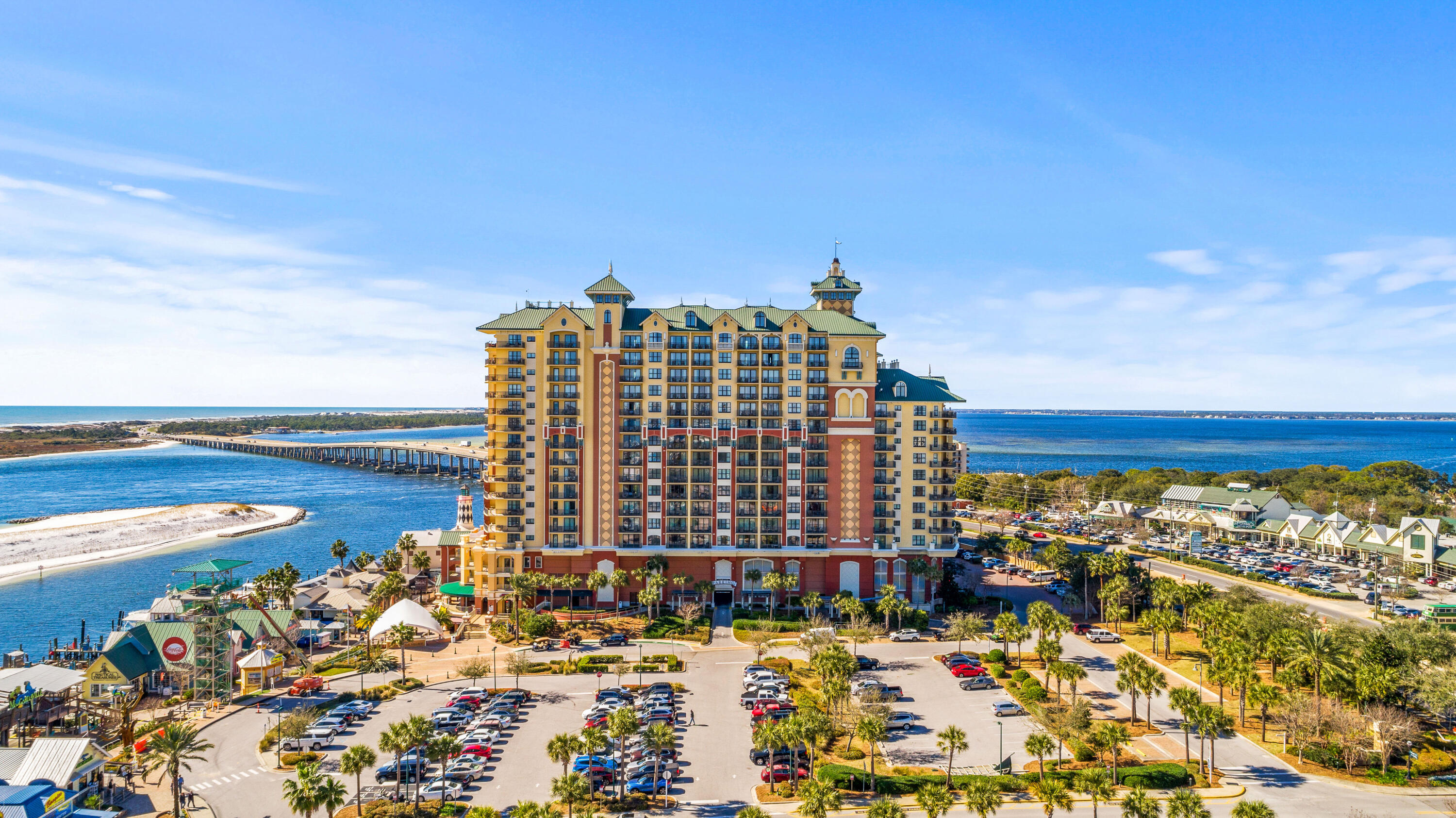 EMERALD GRANDE - Residential