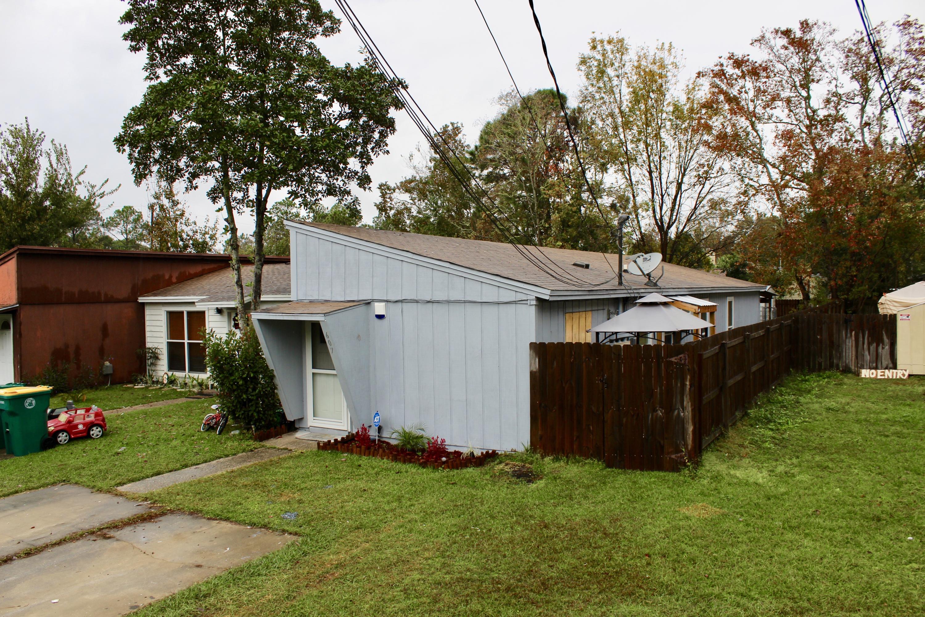 Check out this 3 Bedroom townhome. Awesome location, close to shopping and military bases. Recently updated with new appliances, HVAC (2018), backsplash, deck, ceiling fans, storm doors, front and back porch coverings. Granite in the kitchen along with stainless steel appliances and washer and dryer.  All new paint and trim make this home feel brand new. A great home for a first-time home buyer or an awesome rental. Home is also in a cul-de-sac.