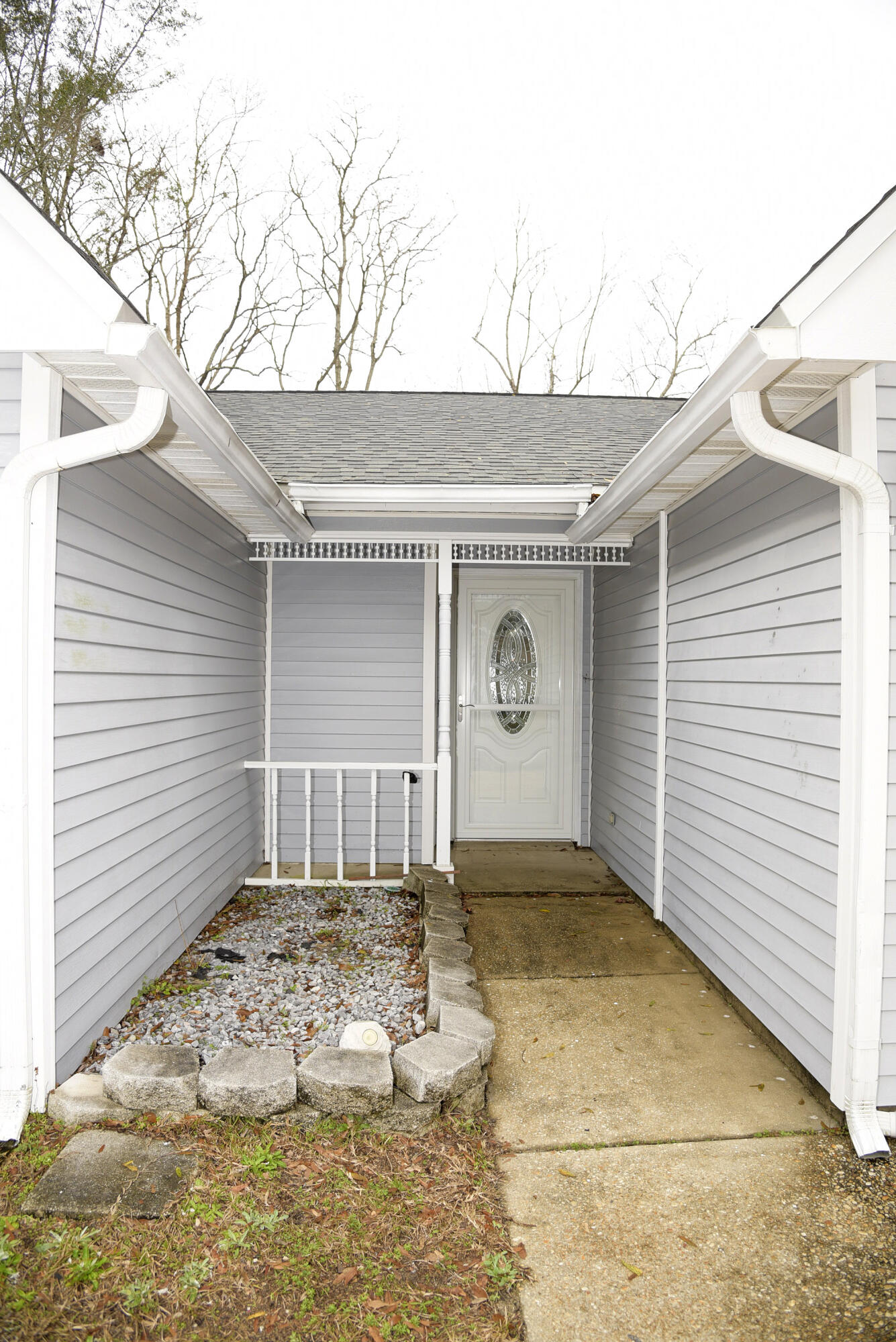 BLUE PINE VILLAGE AMENDED LOT 13 BLK A - Residential Lease