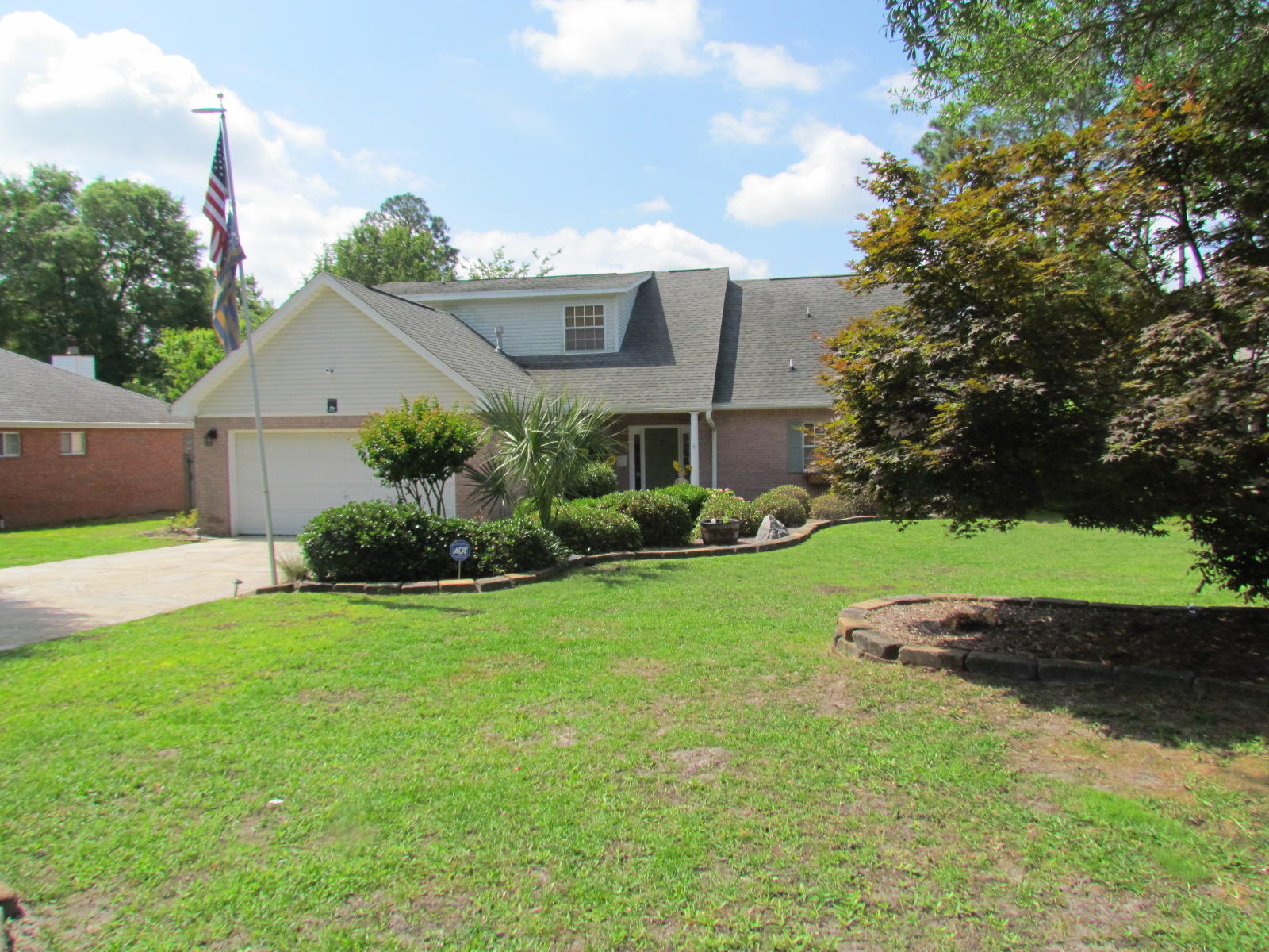 HUNTINGTON S/D PH 2 - Residential Lease