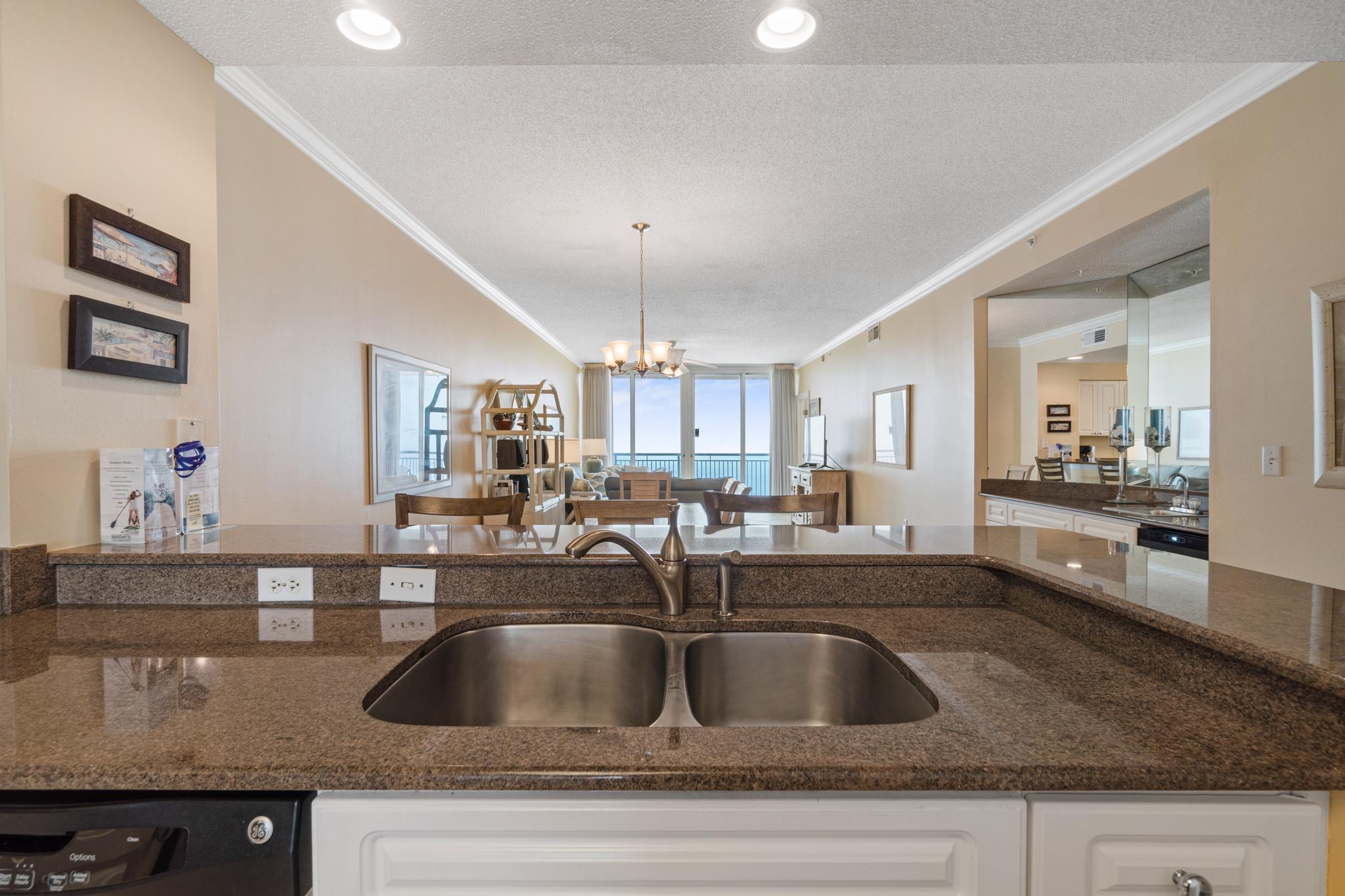 PEARL OF NAVARRE (THE) - Residential