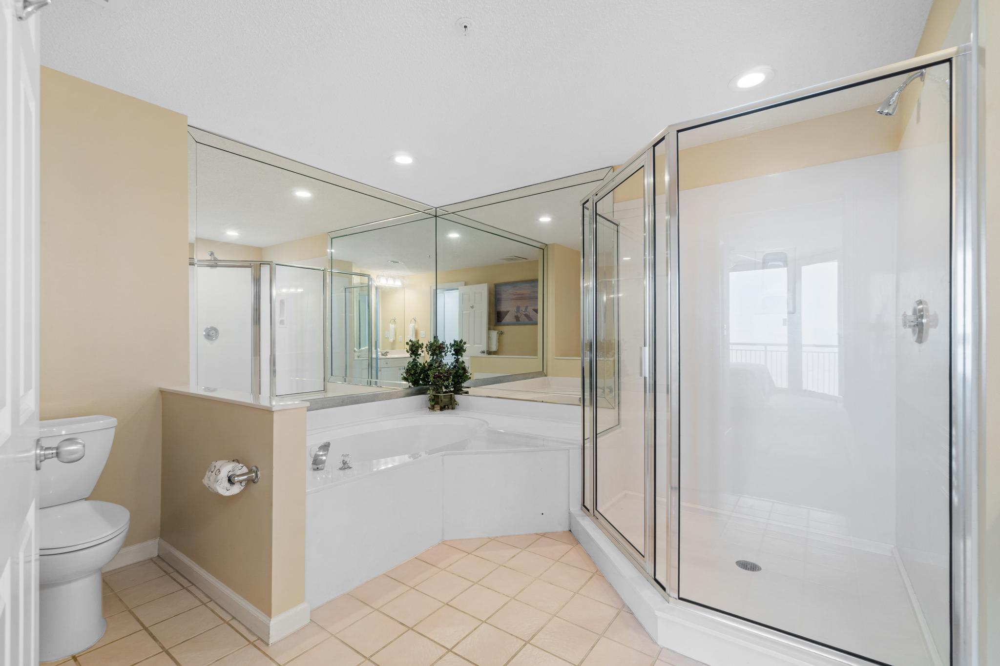 PEARL OF NAVARRE (THE) - Residential