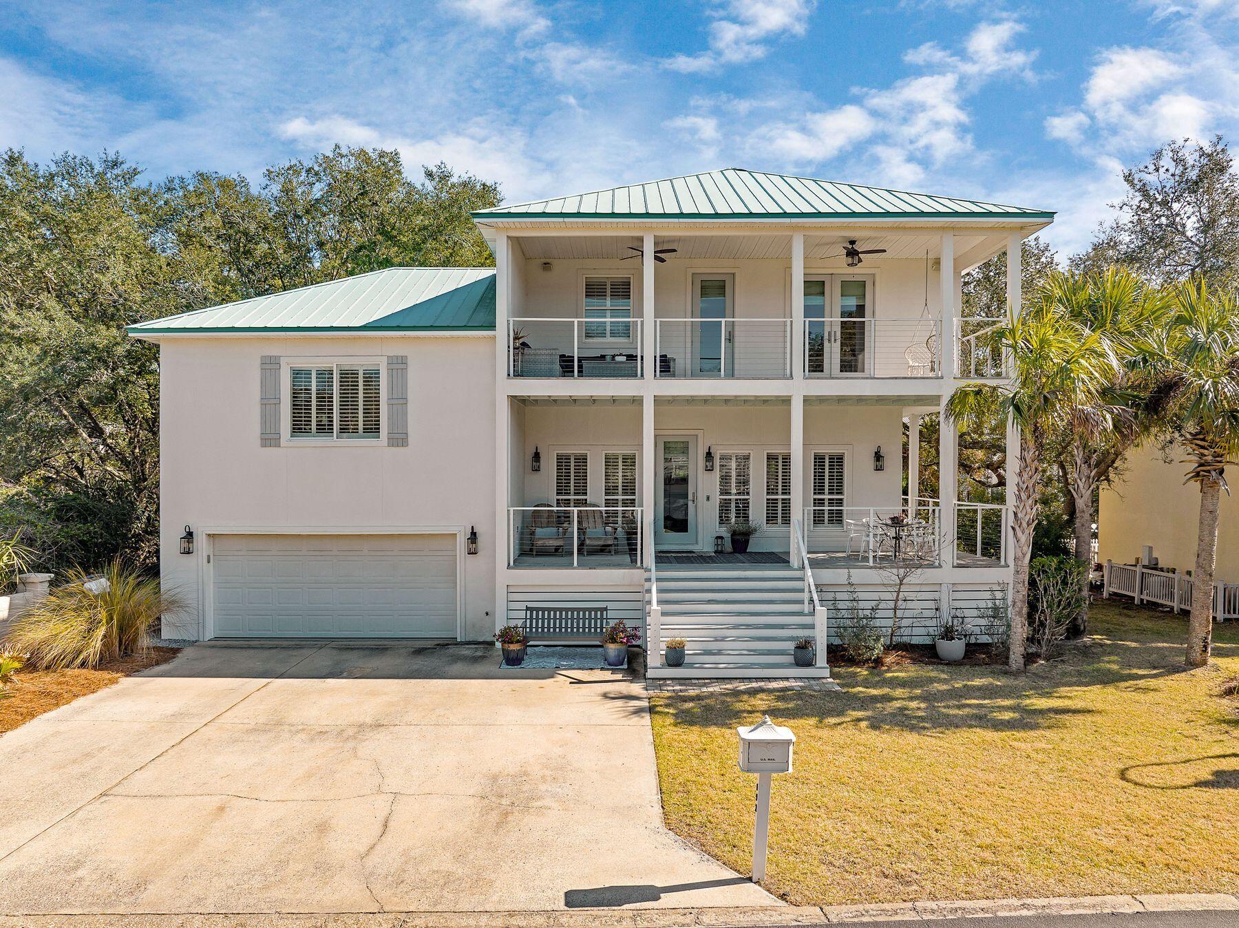 LAKEWOOD POINTE ESTATES - Residential