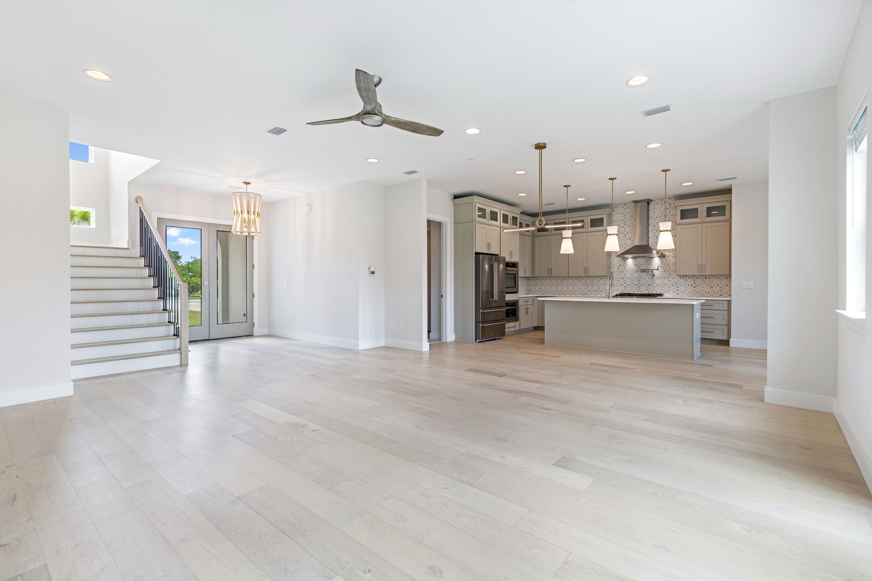DRIFTWOOD ESTATES - Residential
