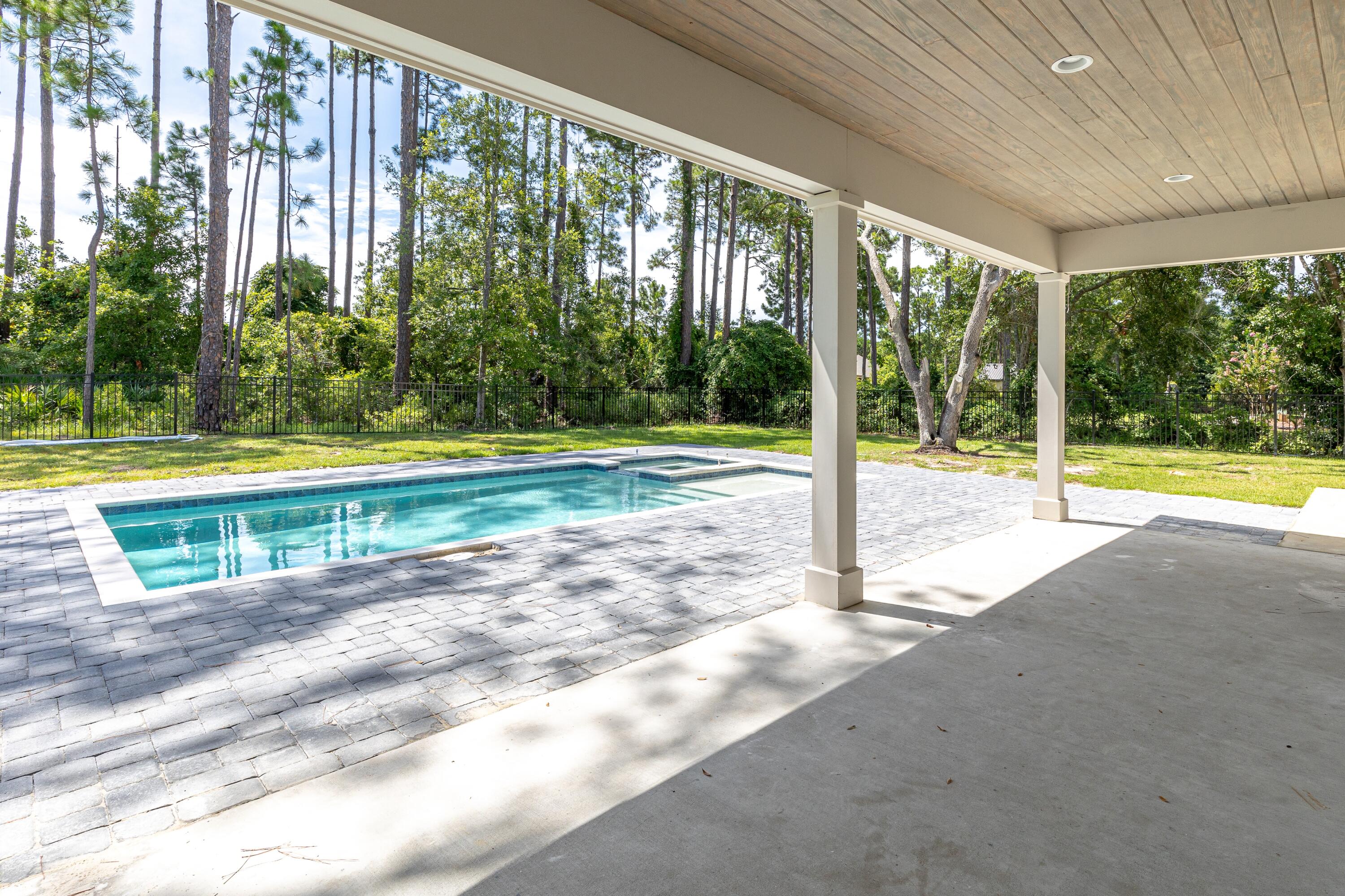 DRIFTWOOD ESTATES - Residential