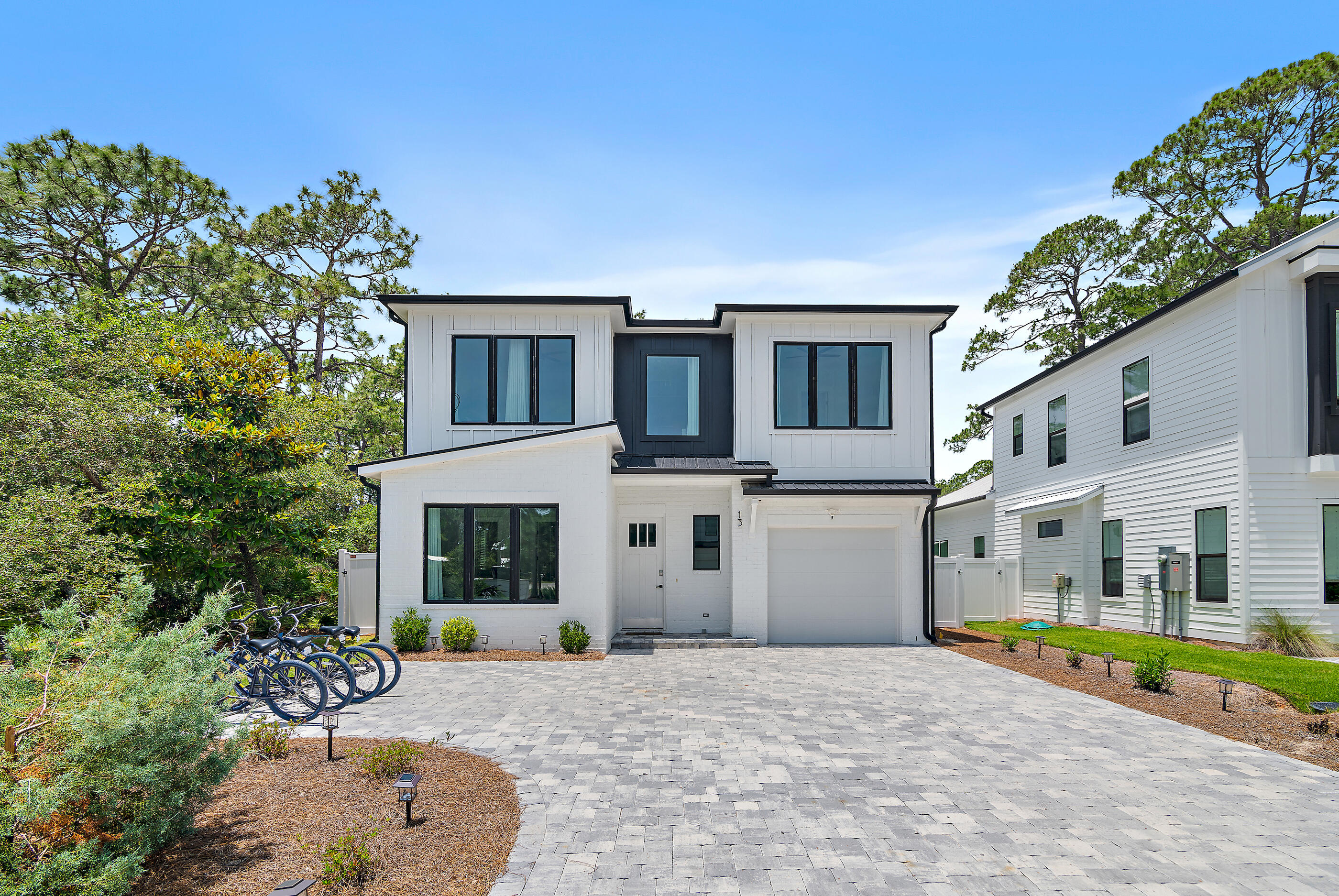 GULF SHORE MANOR - Residential