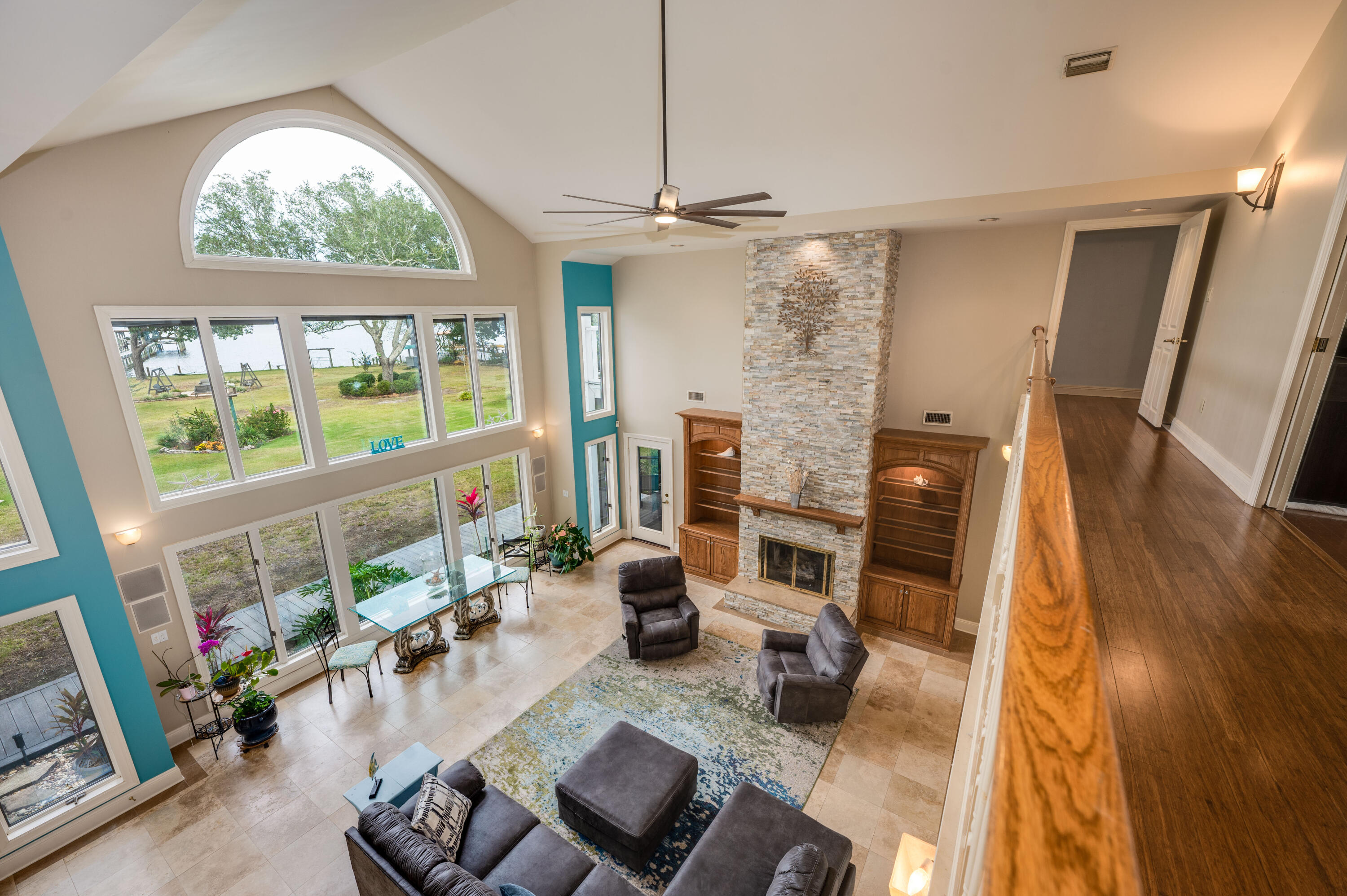 PARADISE BEACH S/D - Residential