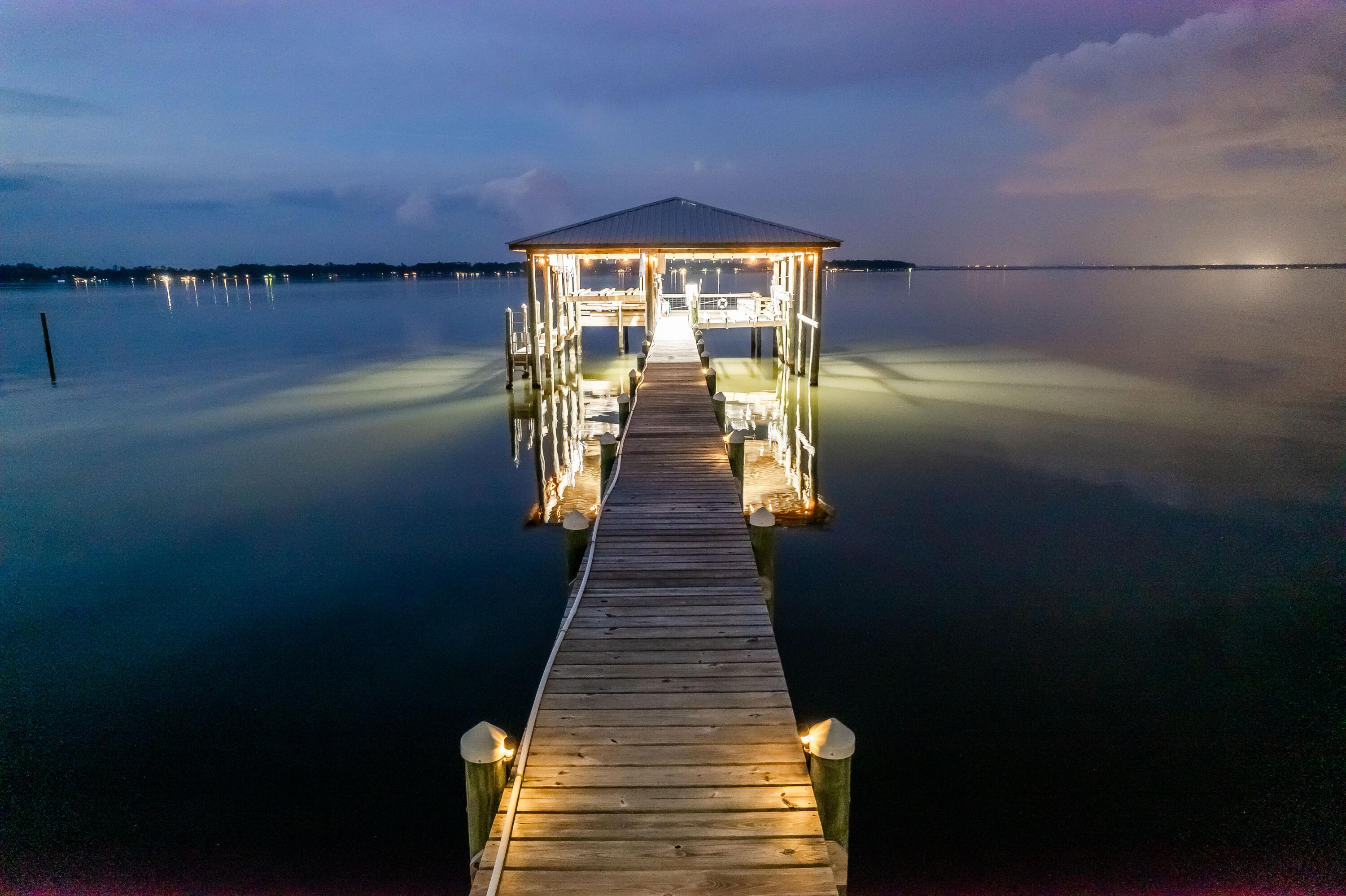 PARADISE BEACH S/D - Residential