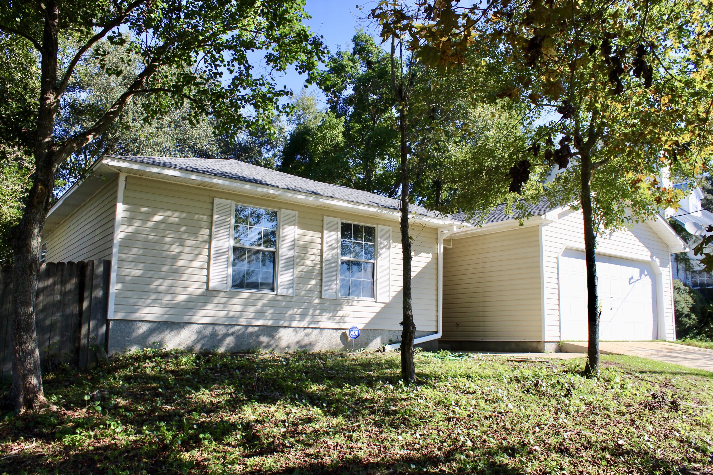 SOUTHVIEW ESTATES PH 2 - Residential Lease