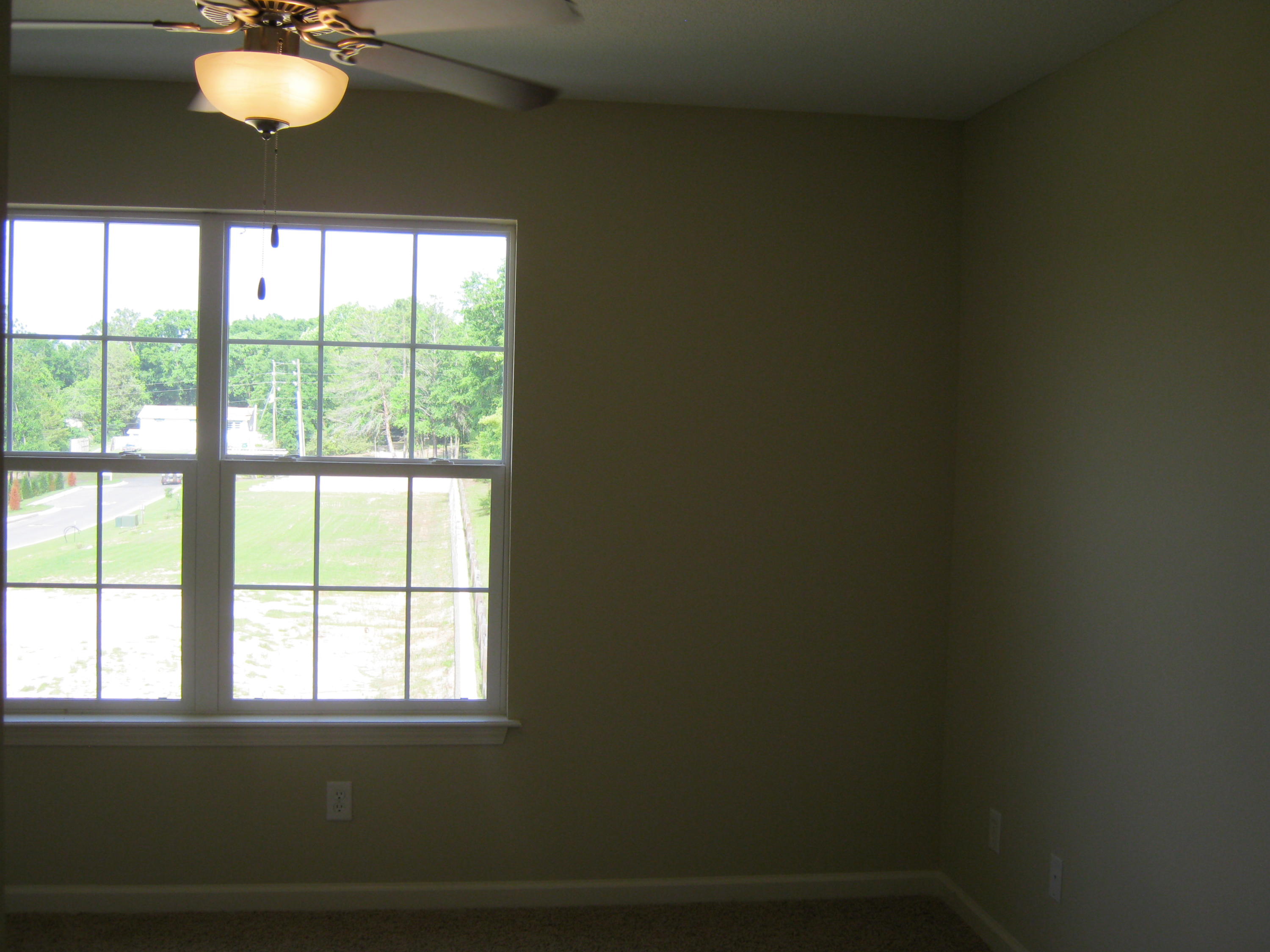 ARBOR LAKE PHASE 1 - Residential Lease