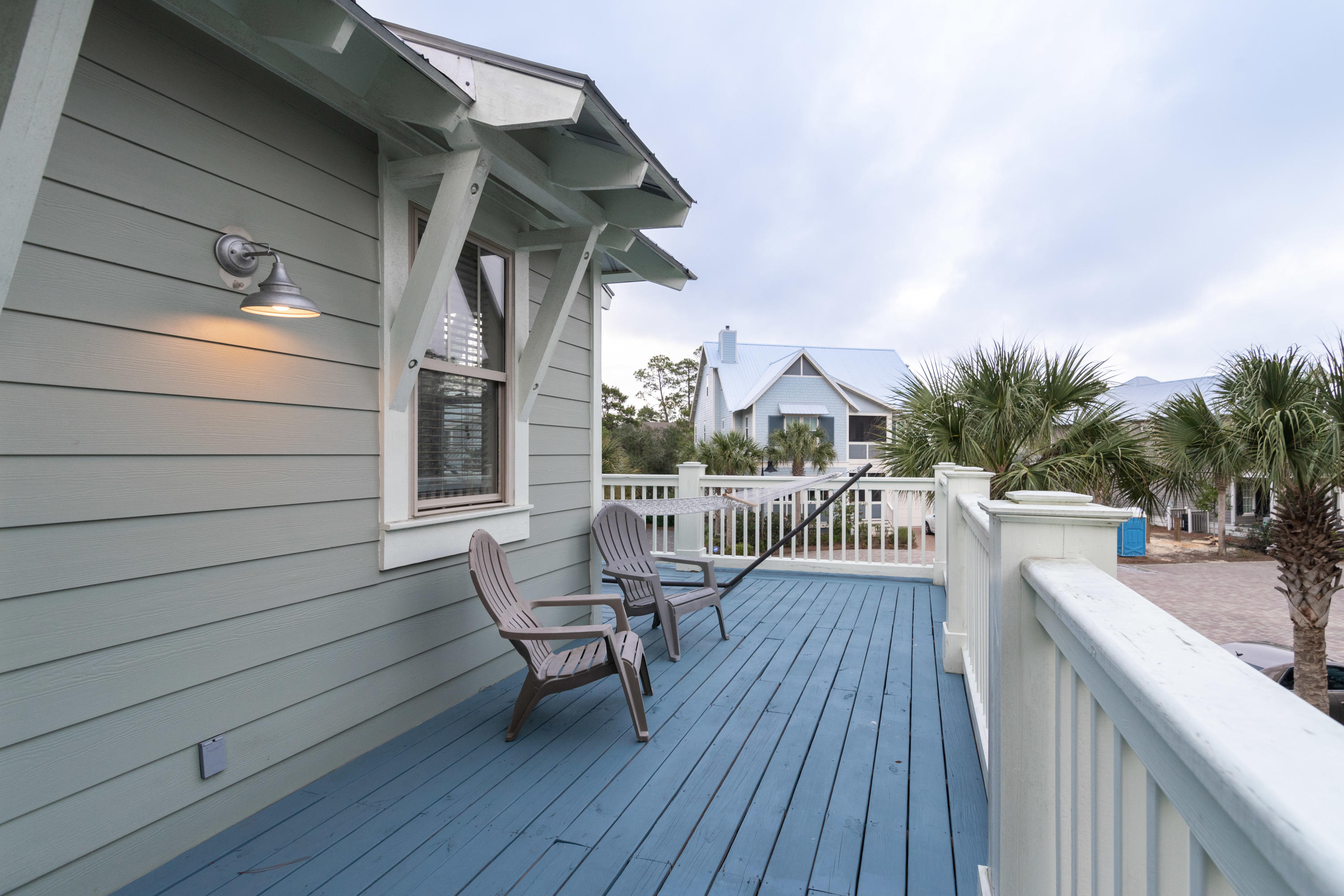 COTTAGES AT EASTERN LAKE - Residential