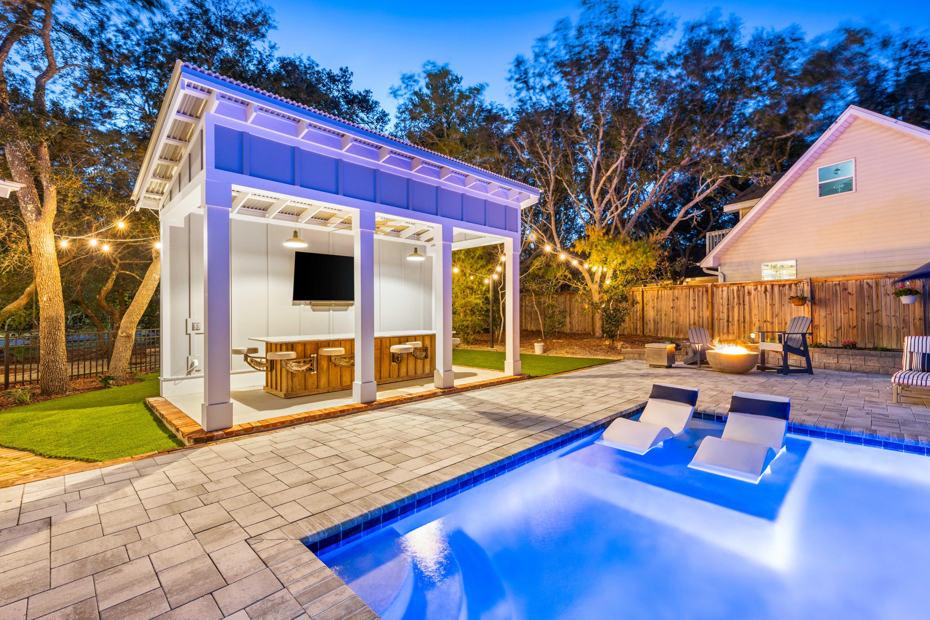 BEACH HIGHLANDS - Residential