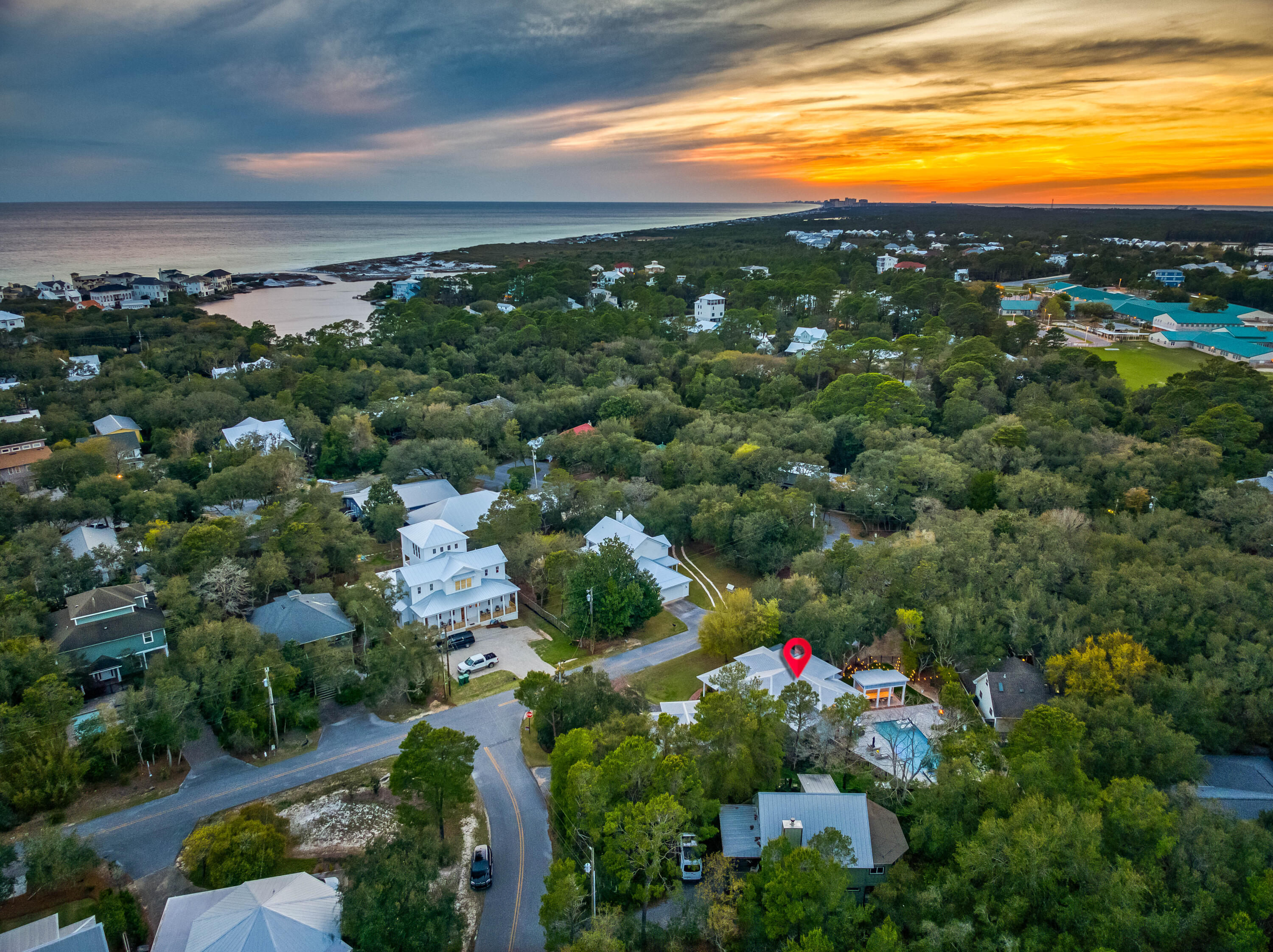 BEACH HIGHLANDS - Residential